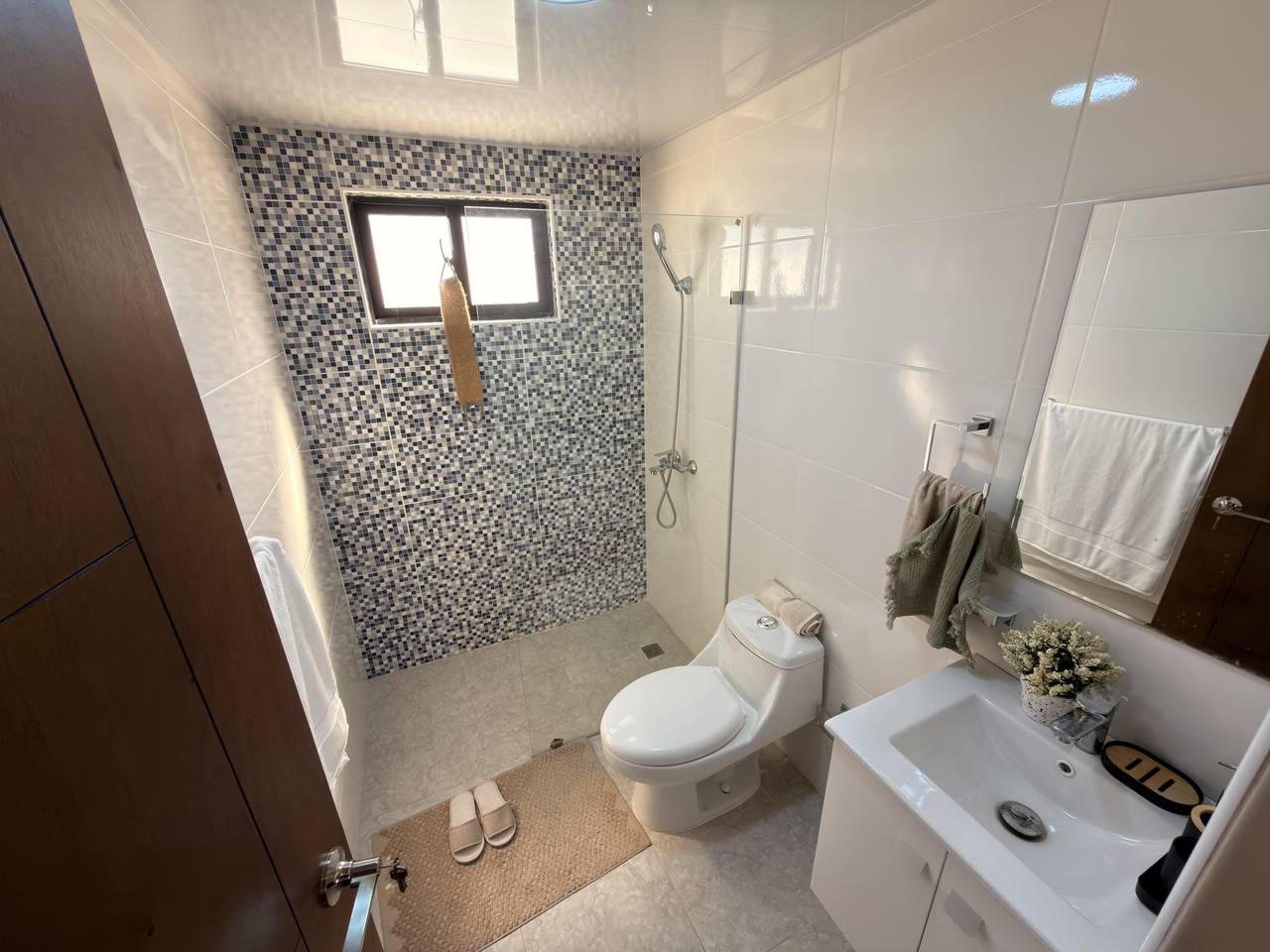 Residencial Samer – Apartamentos Económicos en la Av. Hípica SDE Foto 7315312-8.jpg