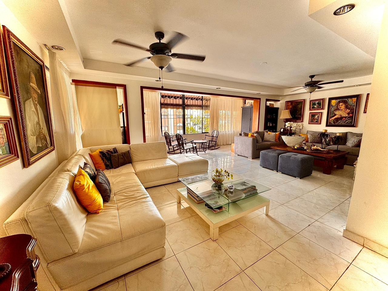 Apartamento en Venta en Urbanización Real. Foto 7315375-11.jpg
