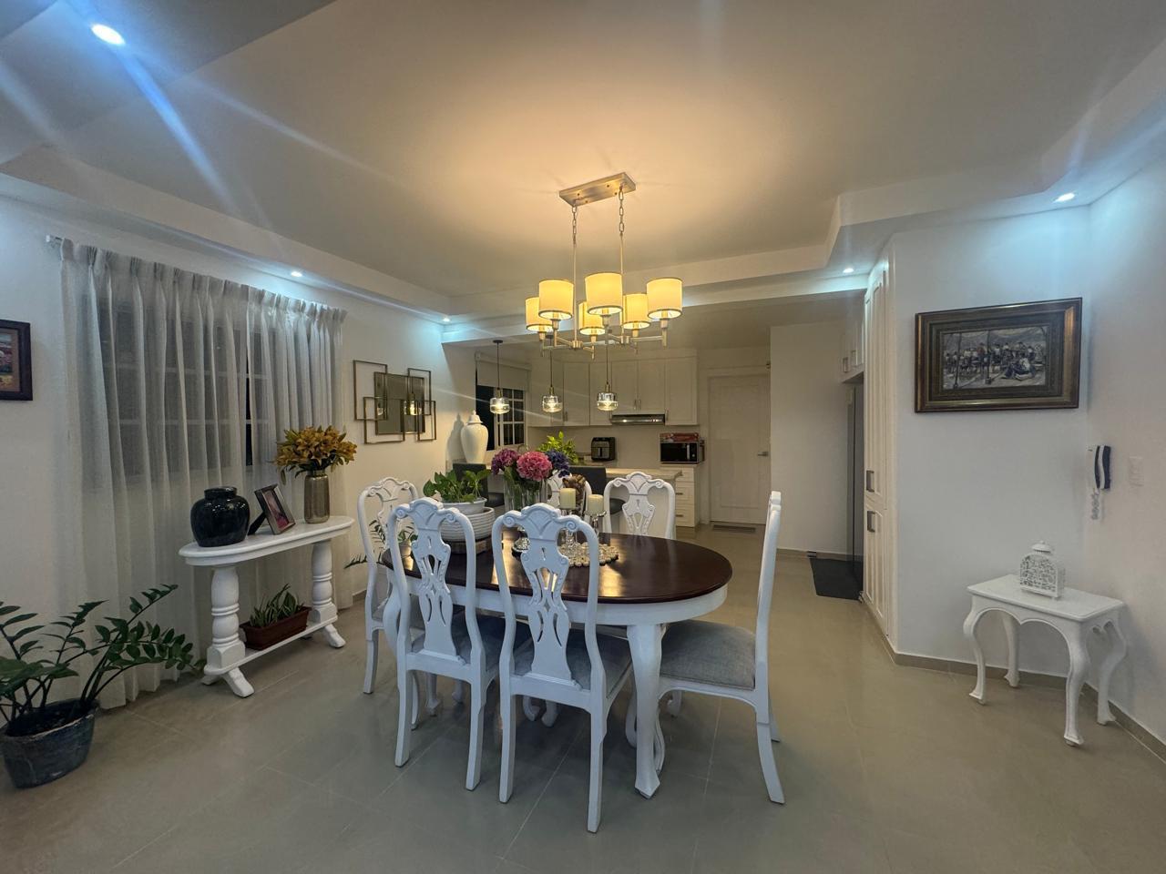 Apartamento en Venta en el Ensanche Ozama. Foto 7315398-1.jpg