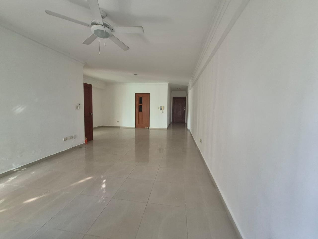 Apartamento en Venta en Gazcue. Foto 7315399-3.jpg