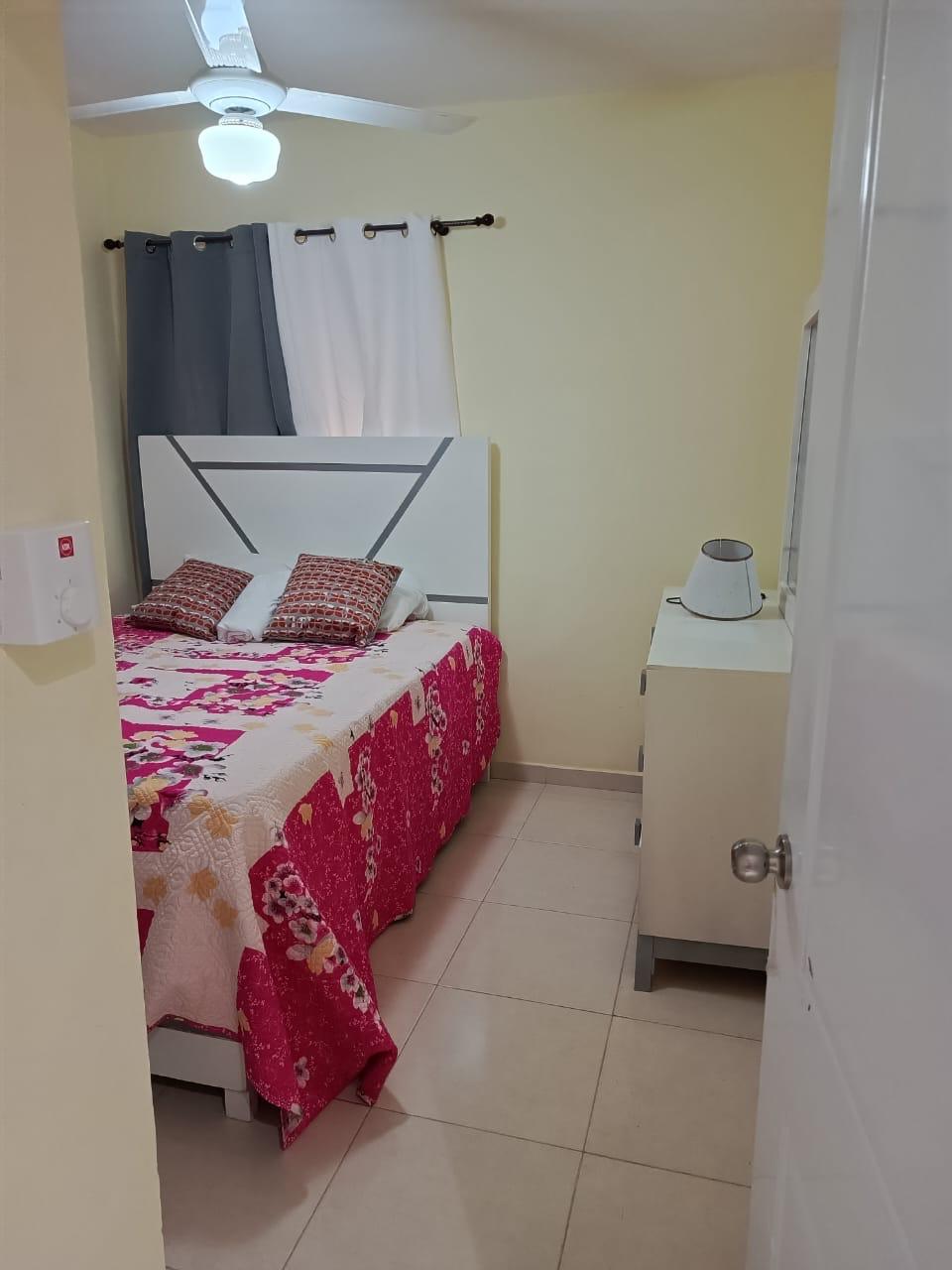 Alquiler de Apartamento en la Ciudad Juan Bosch. Foto 7315417-3.jpg