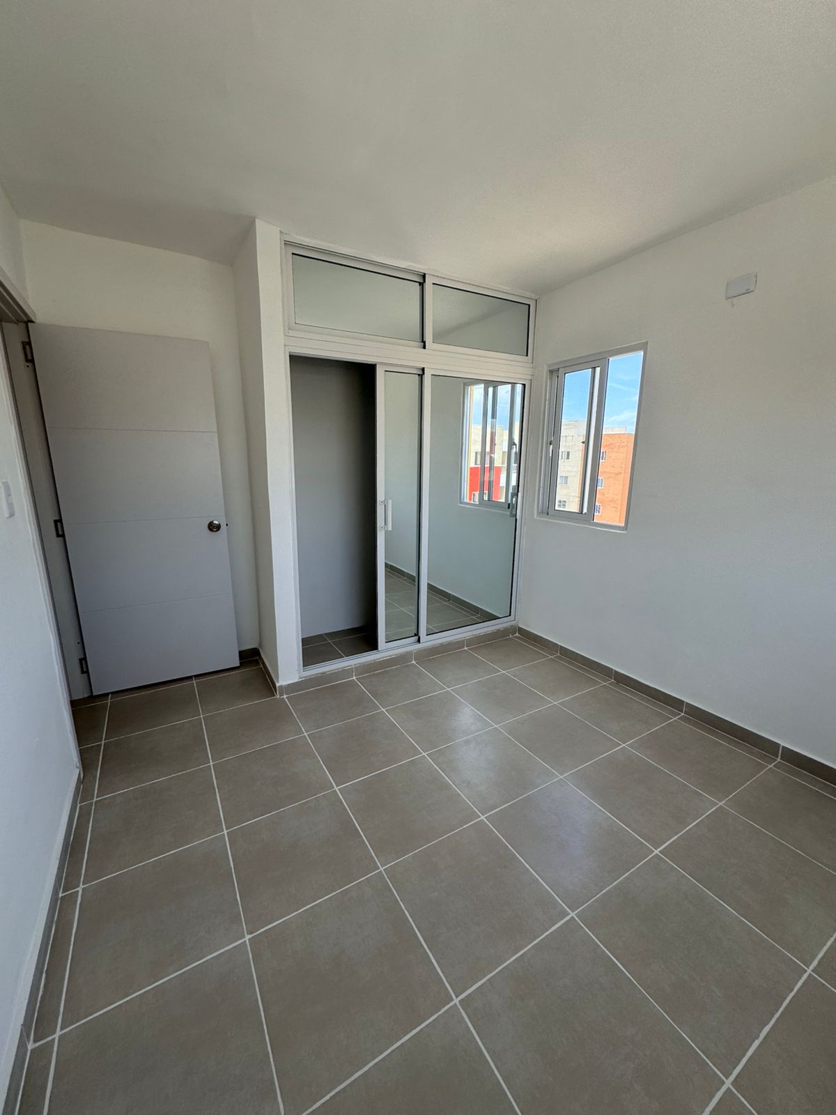 Alquiler de apartamento en Venta en la Av. Hipica con la Ecologica. Foto 7315435-2.jpg