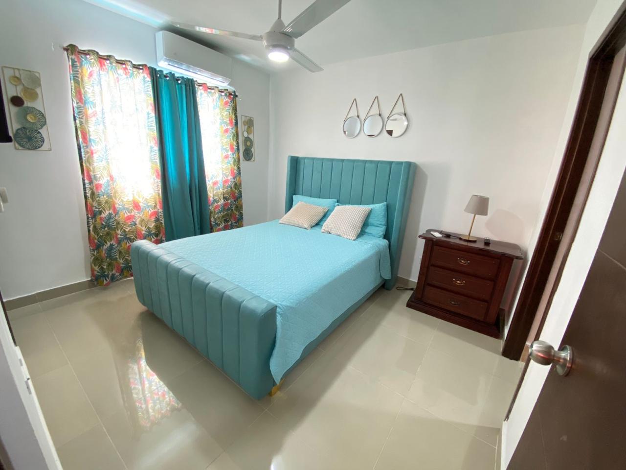 Alquiler de apartamento en la Jacobo Majluta. Foto 7315445-1.jpg
