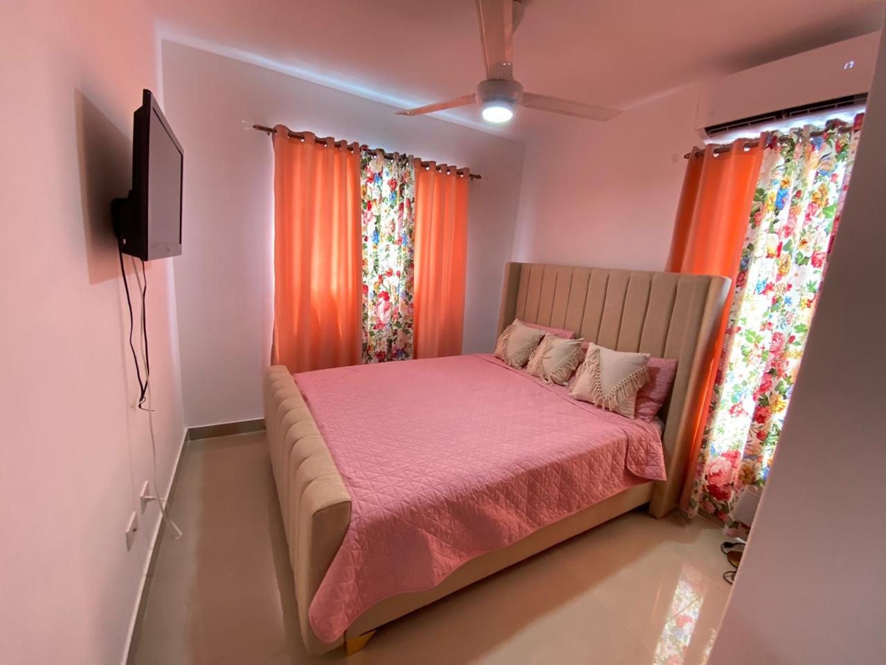 Alquiler de apartamento en la Jacobo Majluta. Foto 7315445-13.jpg