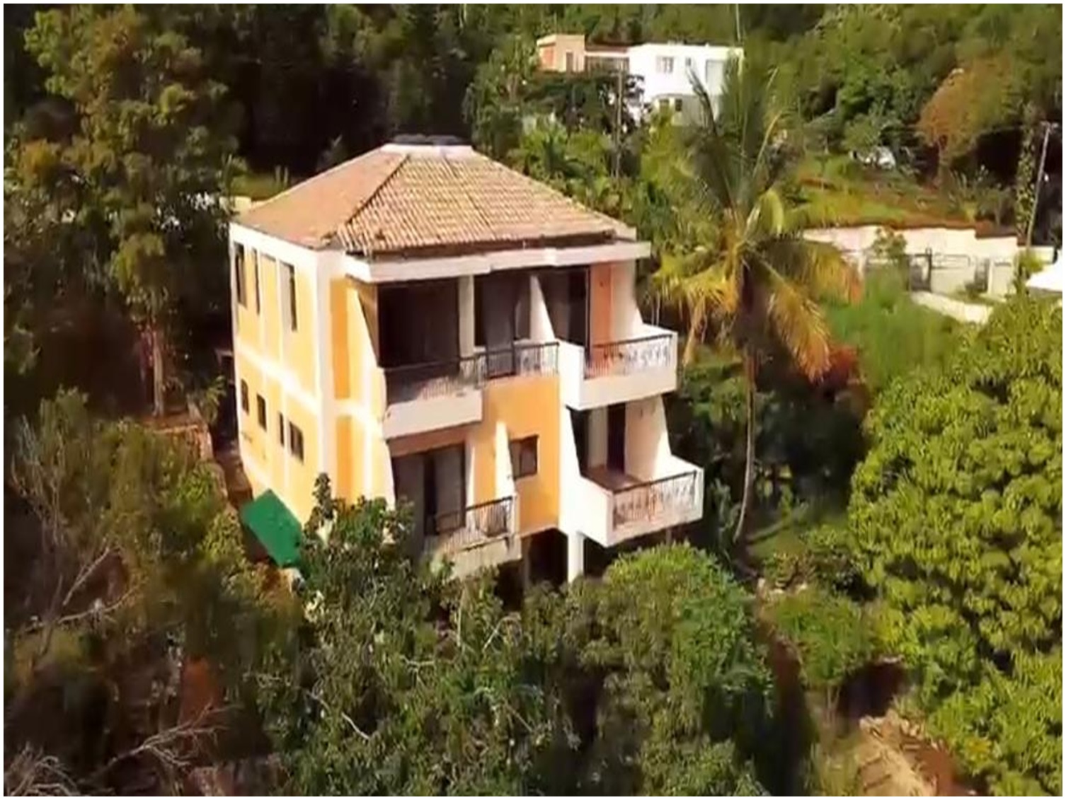 Vendo VILLA  con VISTA AL MAR  SOLAR de 800 Mts.2 al lado PUERTO PLATA Foto 7315508-8.jpg