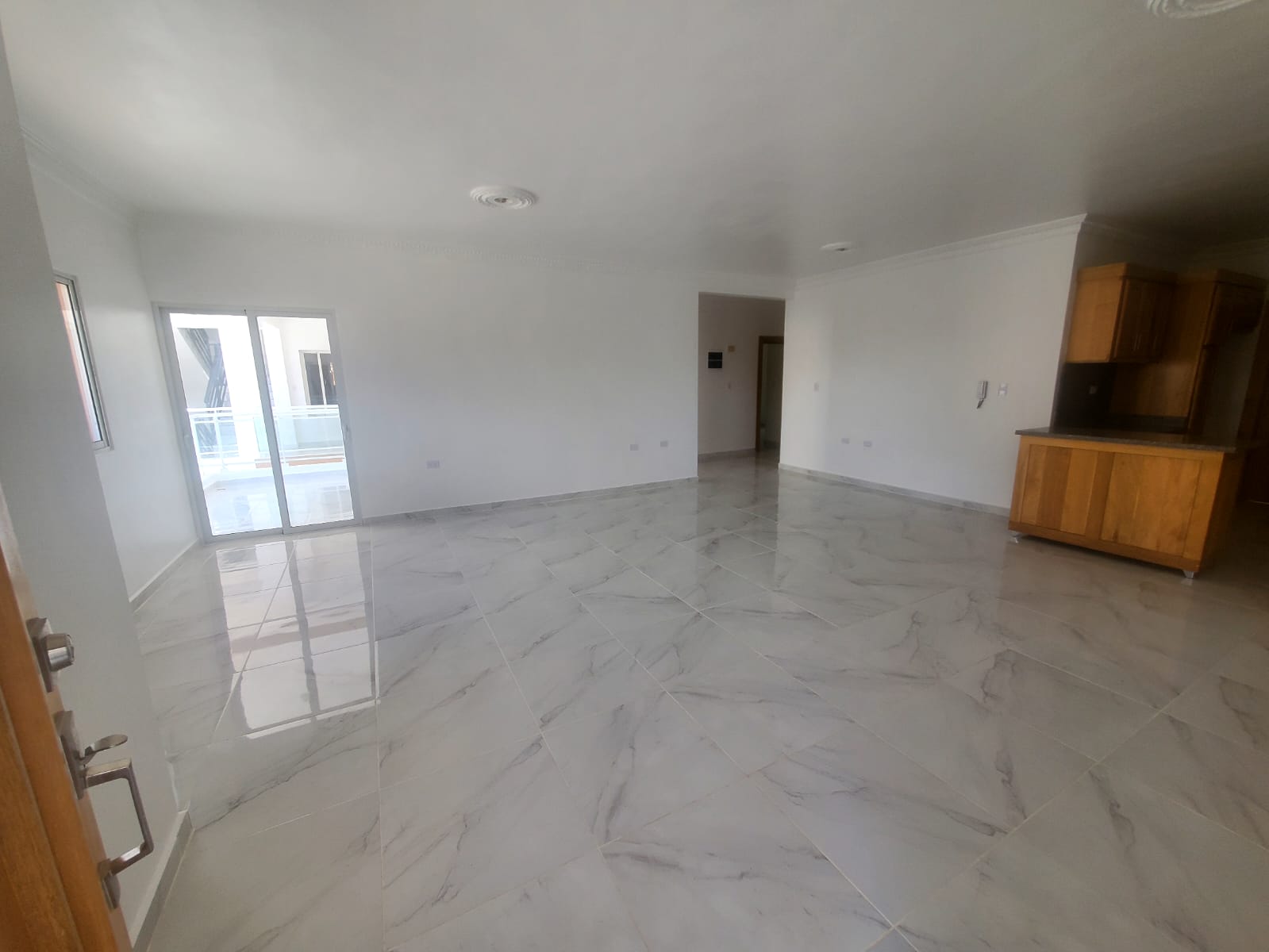 Vendo Exclusivo Apto de 3 HABS. 137 Mts.2 en URB. TORRE ALTA de Puerto Foto 7315510-2.jpg