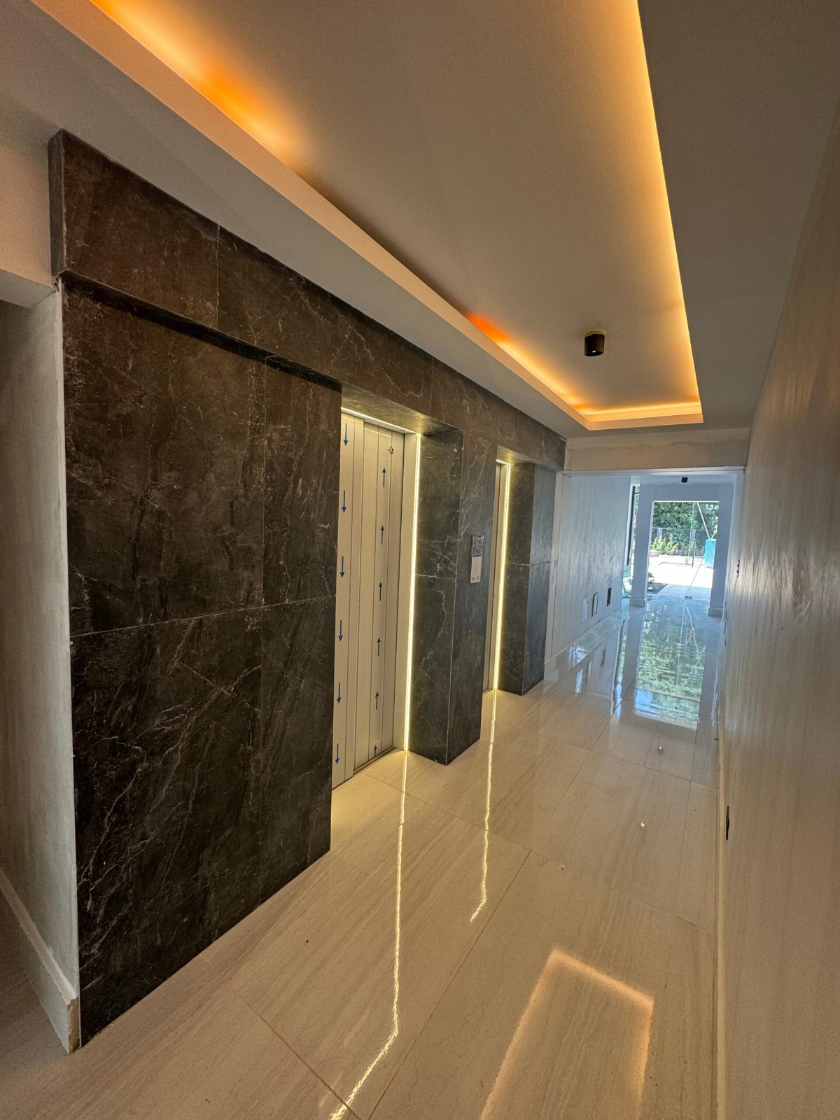????️ APARTAMENTO NUEVO EN VENTA – DÉCIMO PISO  Av. Hispanoamericana  Foto 7315528-5.jpg