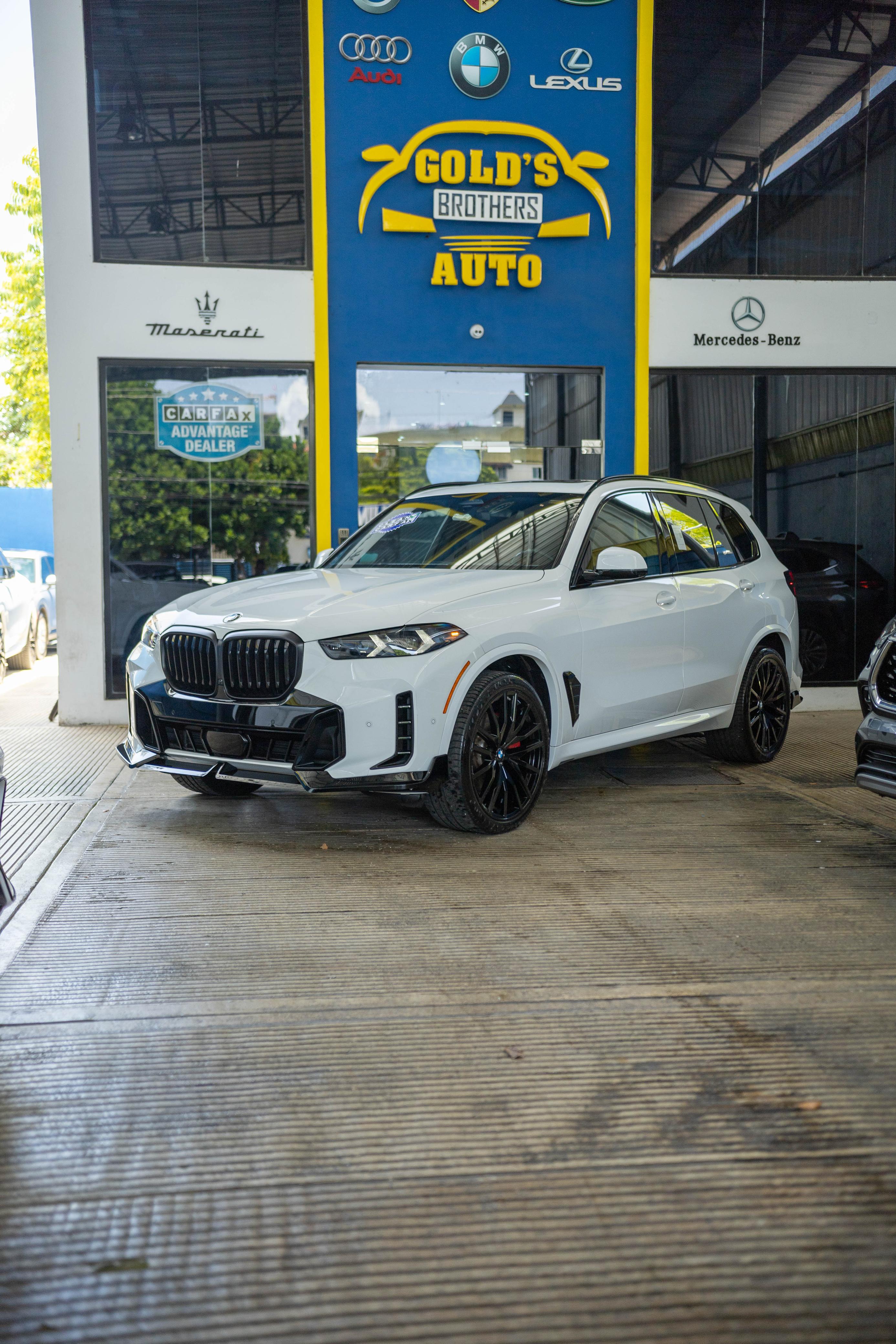 BMW X5 Sdrive40i M Package 2024 Recien Importada Clean Carfax Foto 7315538-3.jpg
