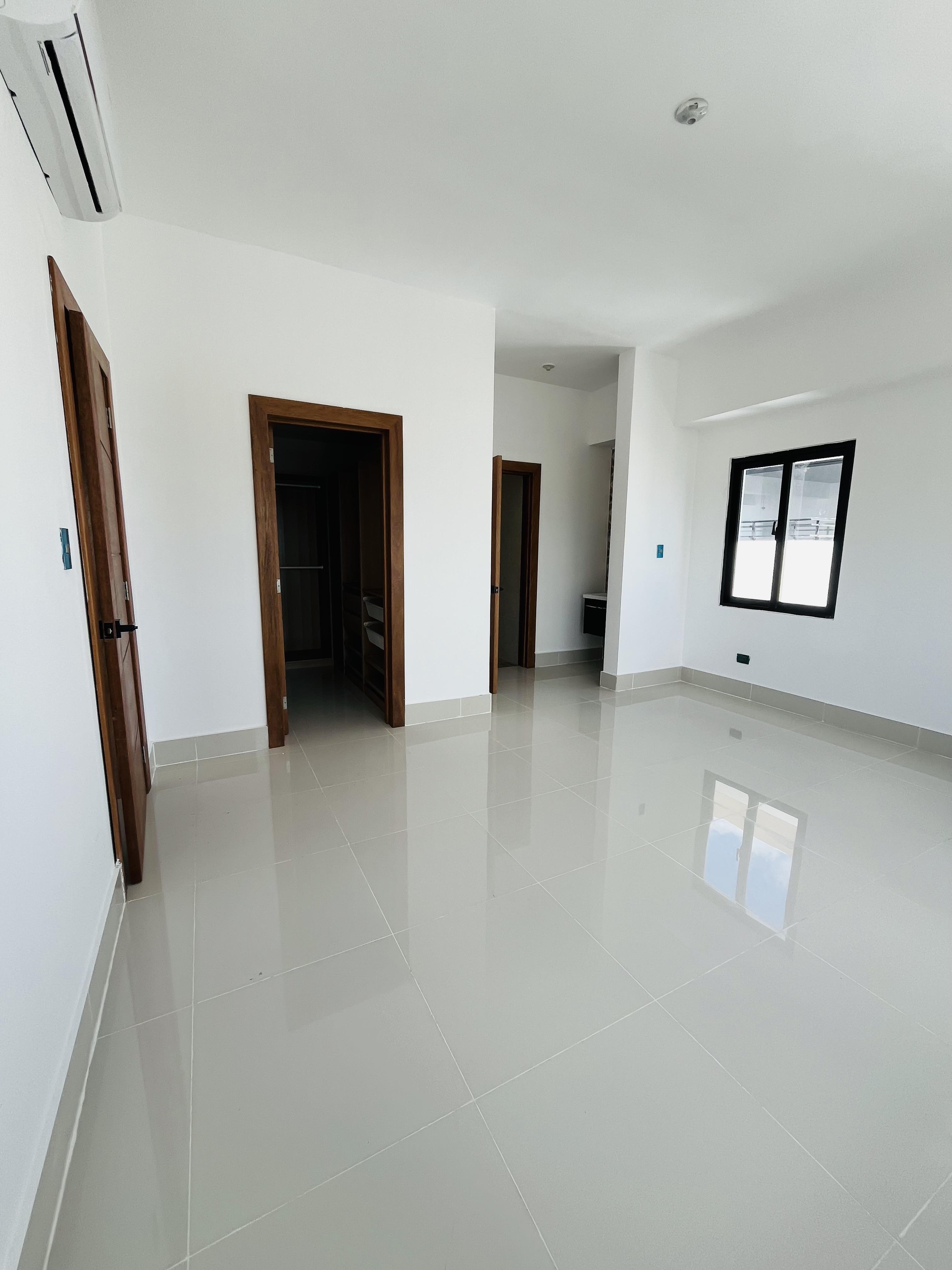 ALQUILO APARTAMENTO EN NACO PISO 15 Foto 7315600-2.jpg