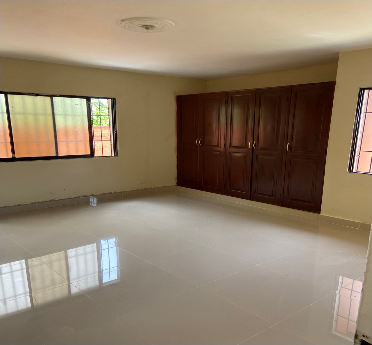 Vendo Casa REMODELADA TOTAL en Buena vista II 7 HABS. 443 Mts.2 REBAJA Foto 7315666-3.jpg