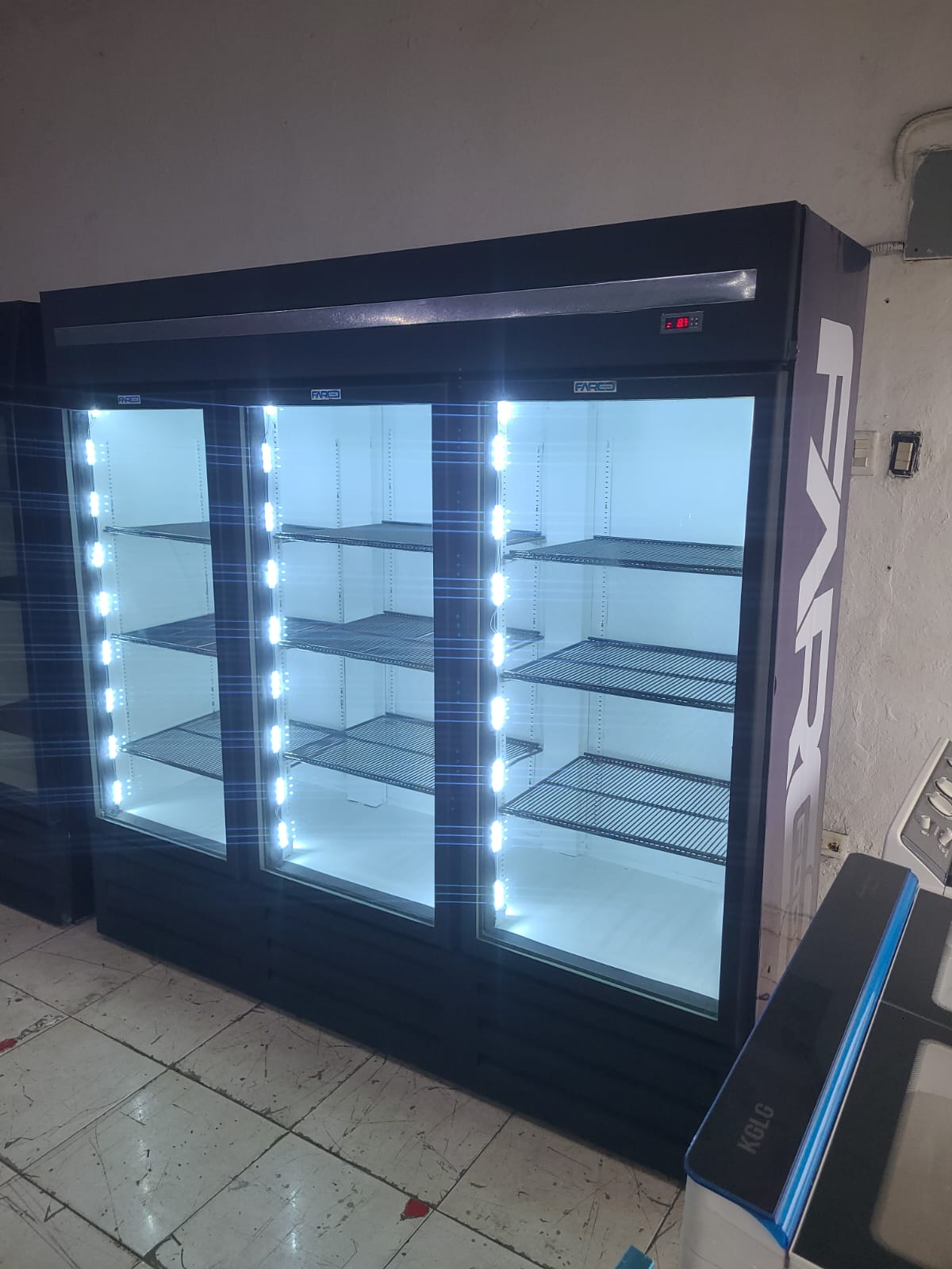 Frezer inverter de alta eficiencia listo para negocio con envio y gara Foto 7315699-1.jpg