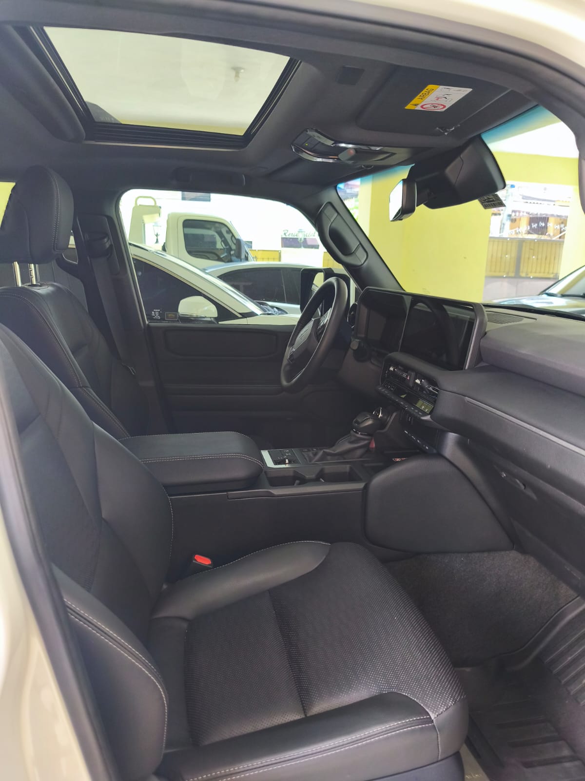 Toyota Land Cruiser Prado Diésel 26  Foto 7315764-5.jpg
