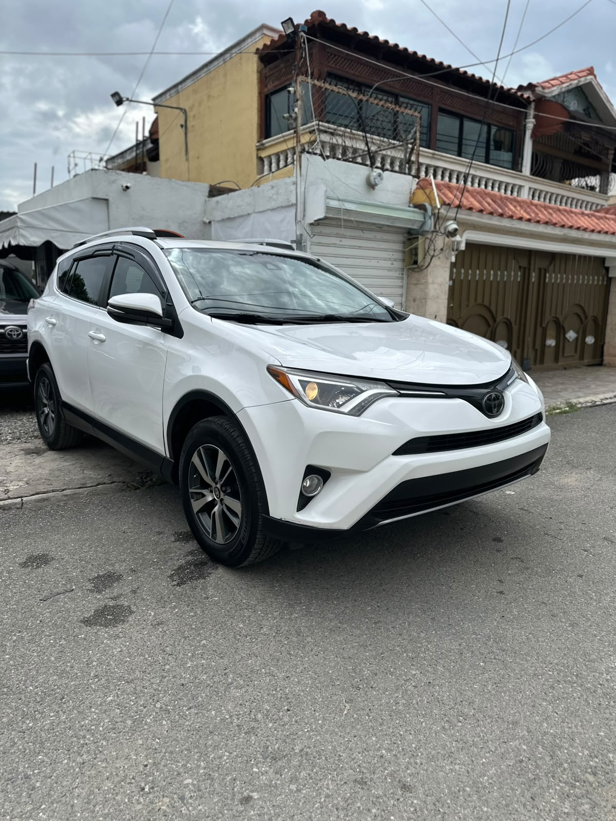 Toyota Rav4 XLE 2018  Foto 7315794-2.jpg
