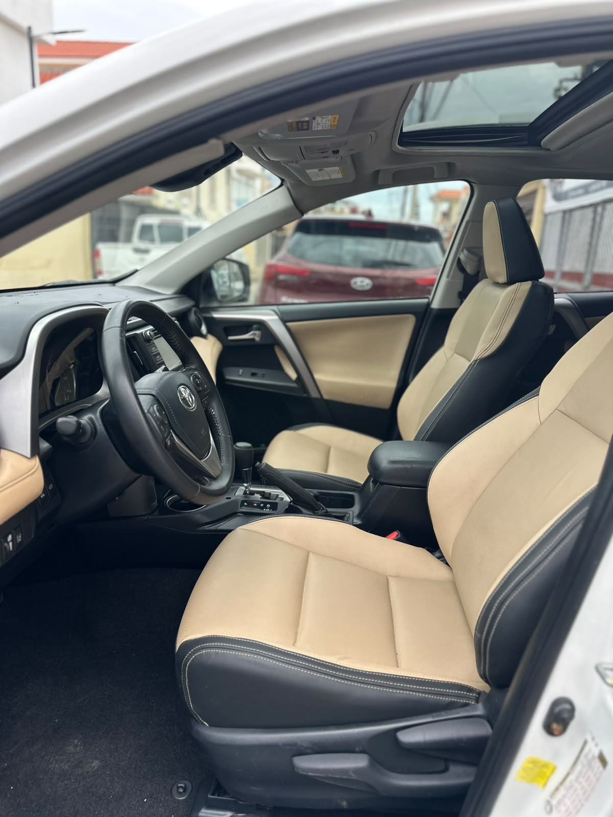 Toyota Rav4 XLE 2018  Foto 7315794-6.jpg