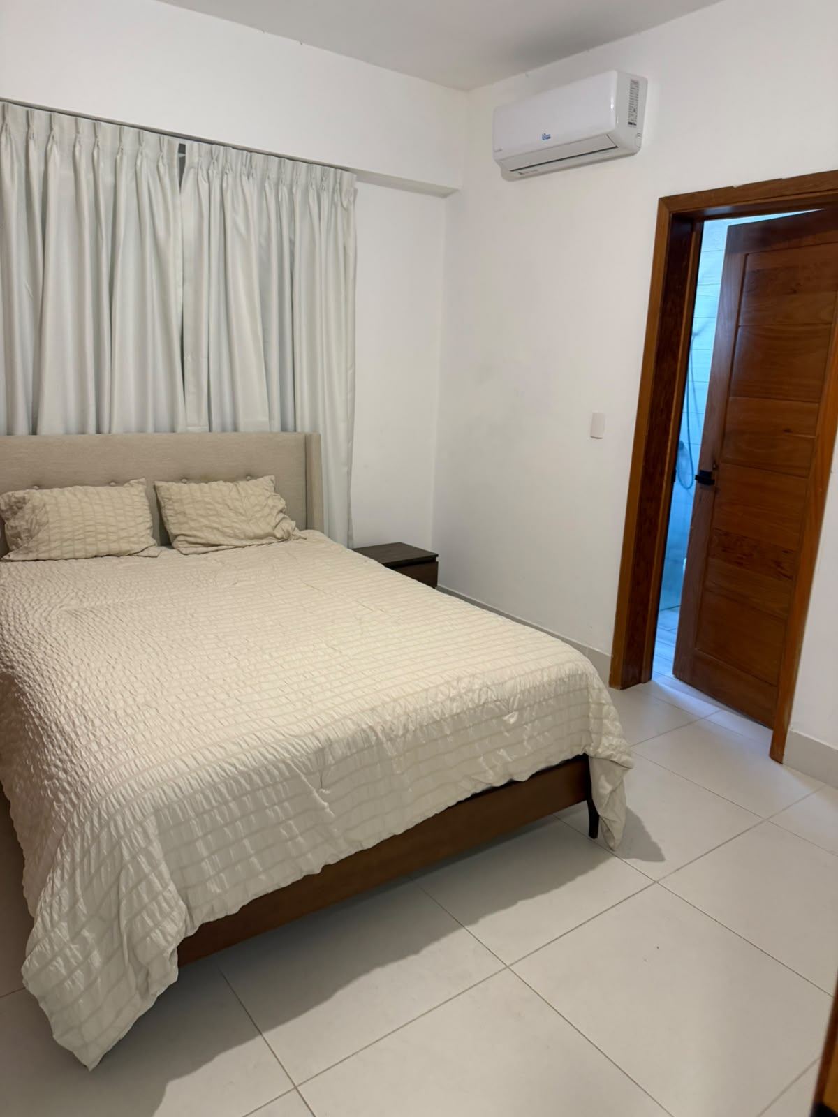 Furnished Apartment for Rent  Serrallés Santo Domingo Foto 7315818-2.jpg