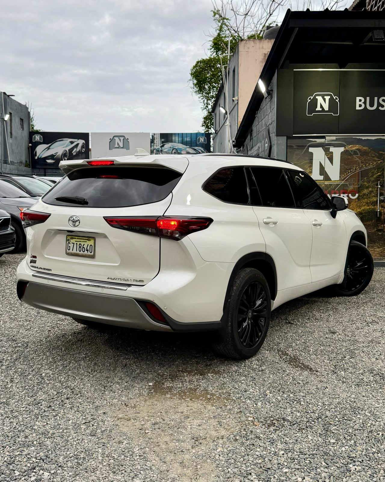 TOYOTA HIGHLANDER LIMITED PLATINUM AWD 2021 Foto 7315881-4.jpg