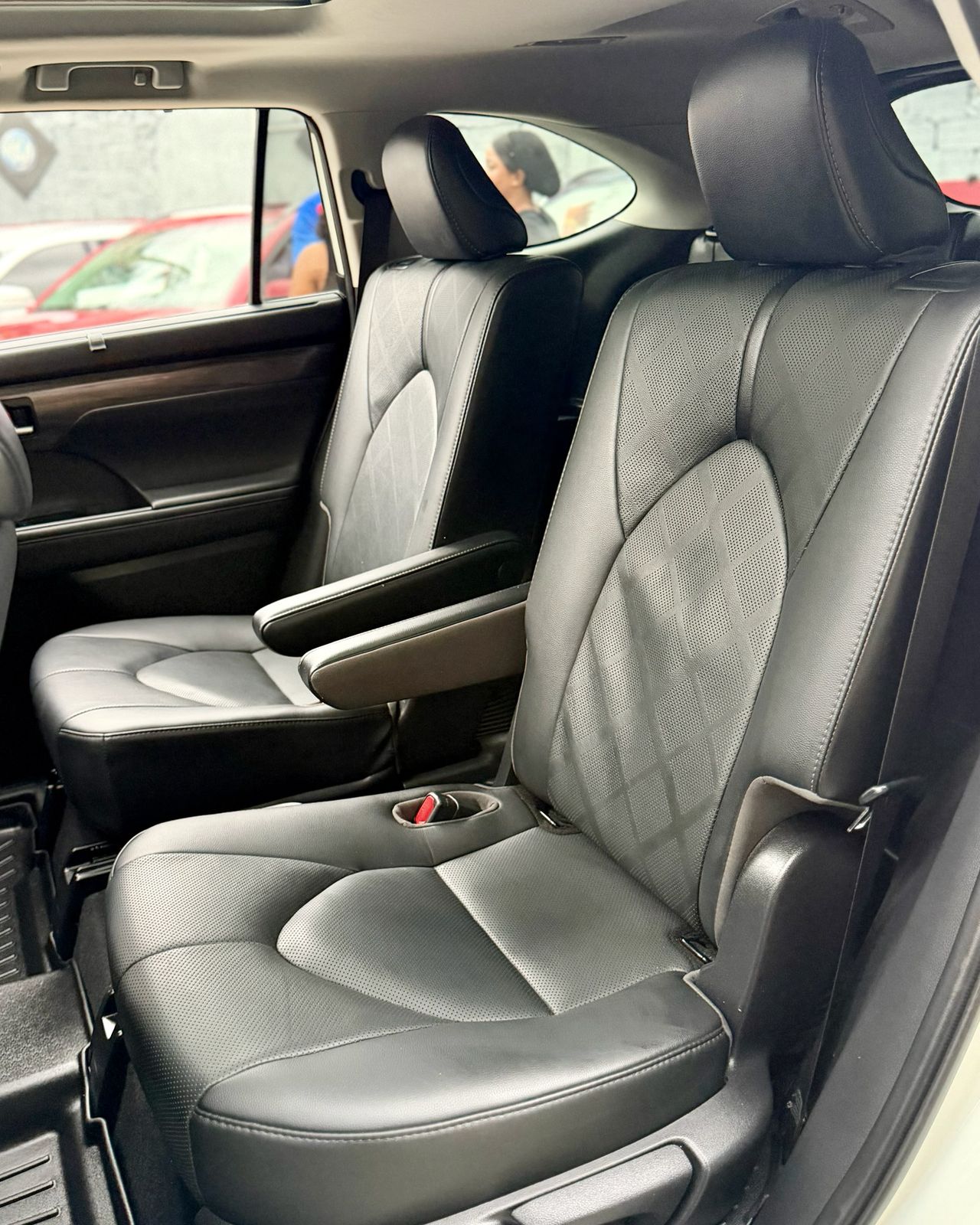 TOYOTA HIGHLANDER LIMITED PLATINUM AWD 2021 Foto 7315881-8.jpg