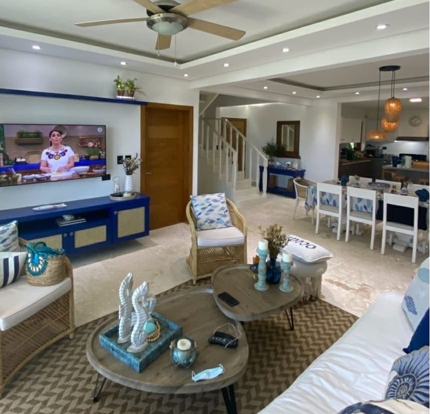 SE VENDE PENTHOUSE de LUJO AMUEBLADO en Metro Country Club JUAN DOLIO  Foto 7316000-3.jpg