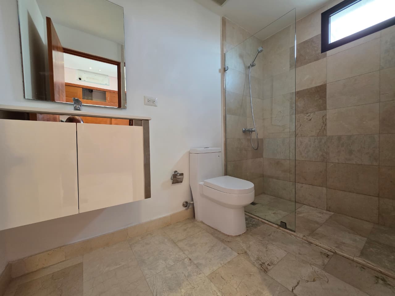 Vendo Exclusivo Apto de Lujo en NACO 3 HABS. 175 Mts.2 piso 5 Foto 7316003-6.jpg