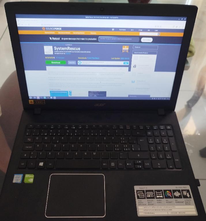 Acer Aspire E15 como nuevo Foto 7316058-1.jpg