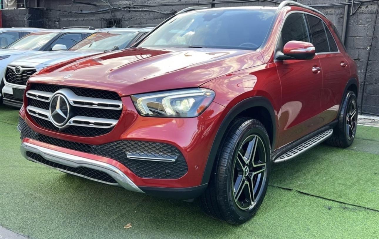 Bumper Mercedes Benz GLE 350 año 2022 Foto 7316152-1.jpg