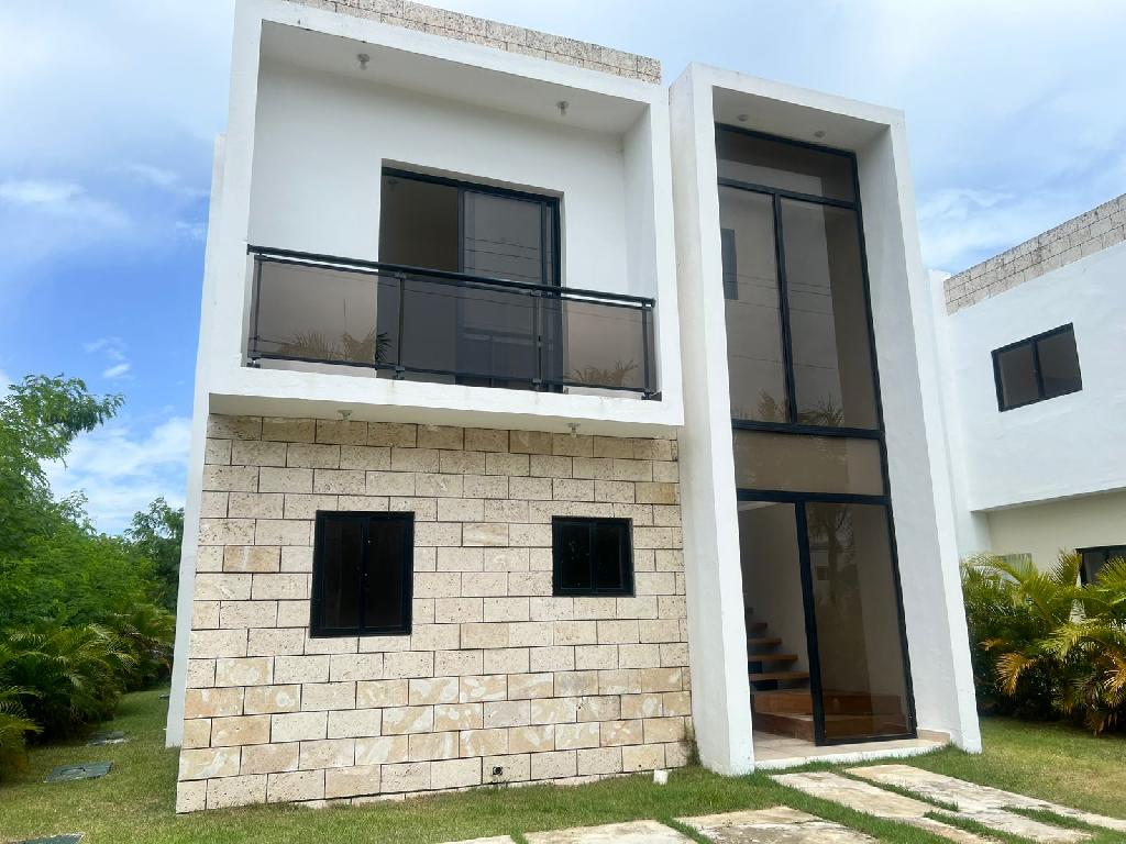 Casa en Venta o Alquiler en Residencial Don Pablo Bavaro  Foto 7316234-1.jpg