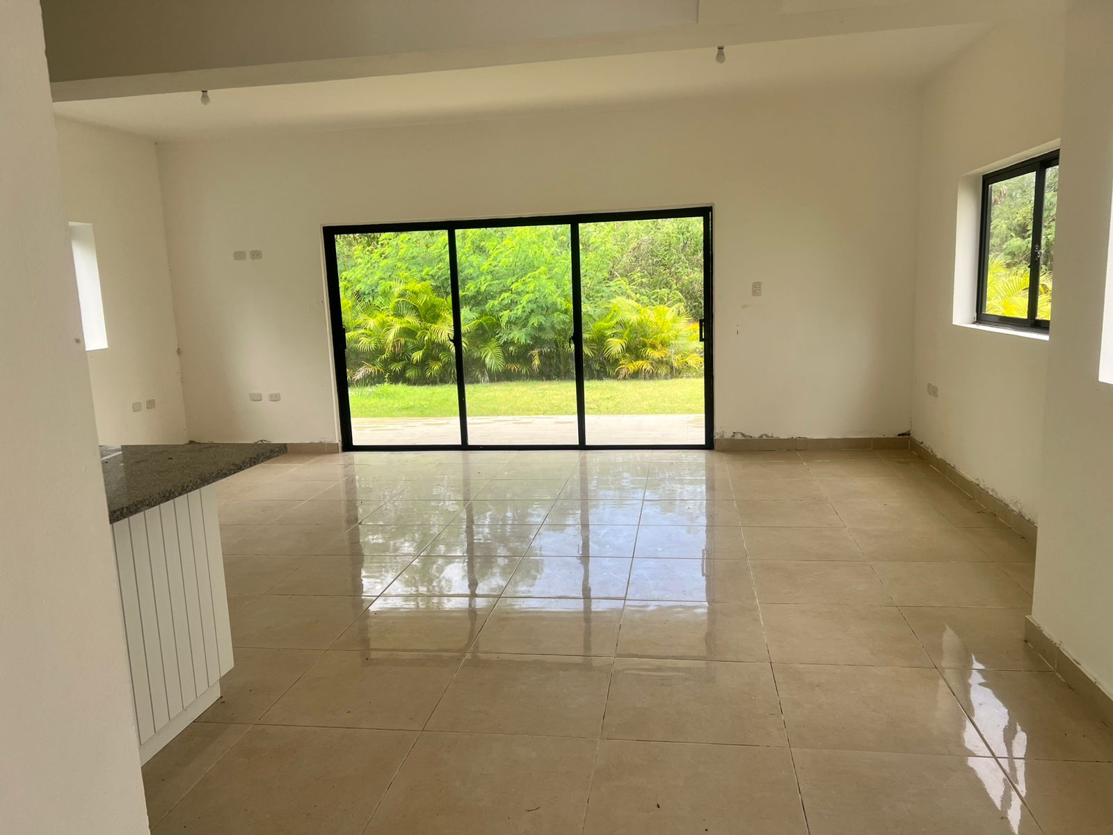 Casa en Venta o Alquiler en Residencial Don Pablo Bavaro  Foto 7316234-4.jpg