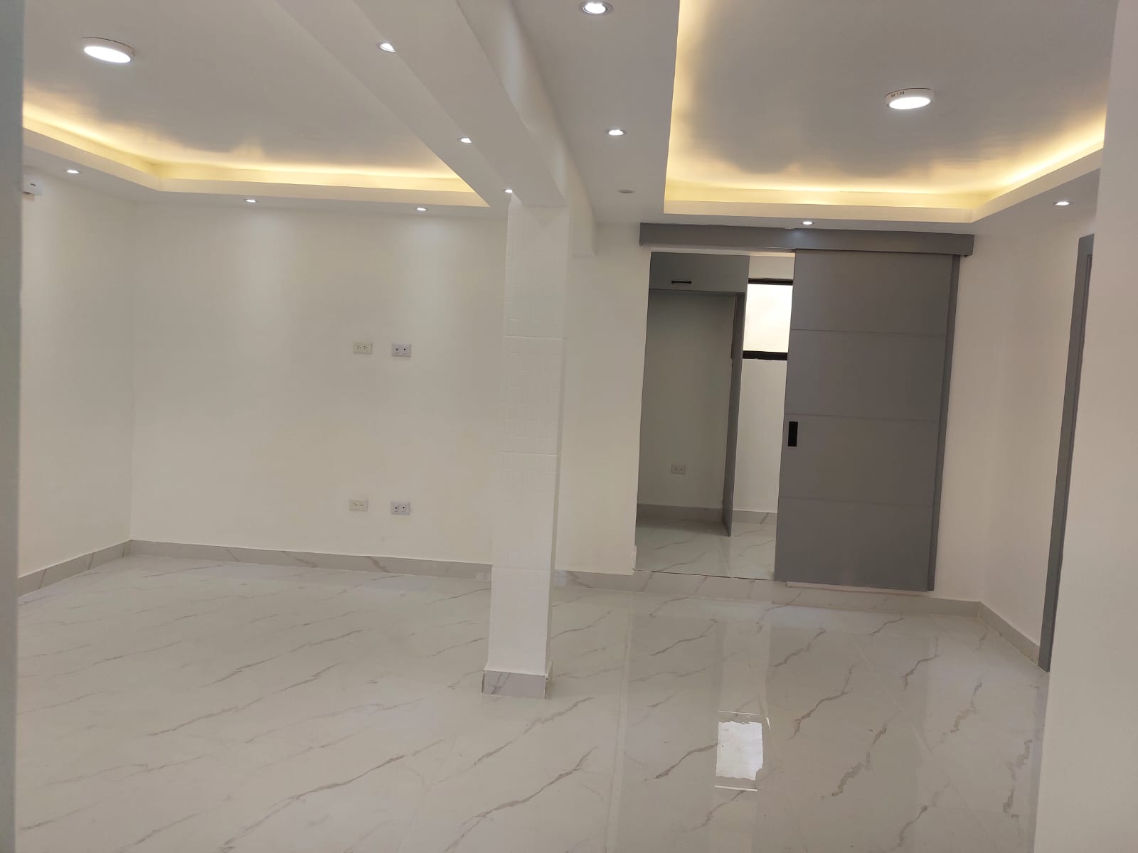 Apartamento Remodelado en Venta en Av. Independencia Cerca del Mirador Foto 7316307-12.jpg