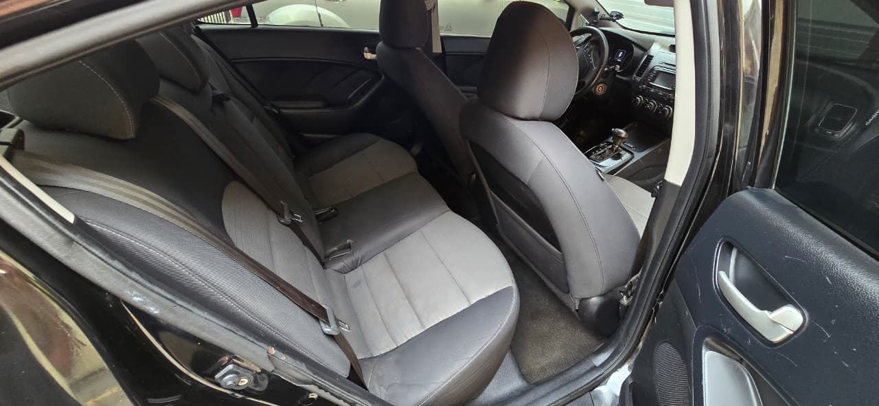 ???? Kia Forte 2017 Automático  Motor 2.0  Excelente condición Foto 7316431-7.jpg