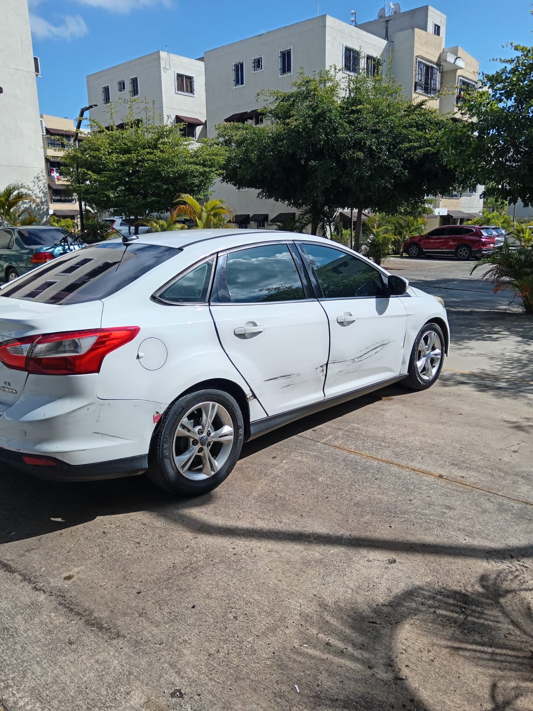 VENDO FORD FOCUS 2013 UNA GANGA AIRE QUE PICA Foto 7316533-2.jpg