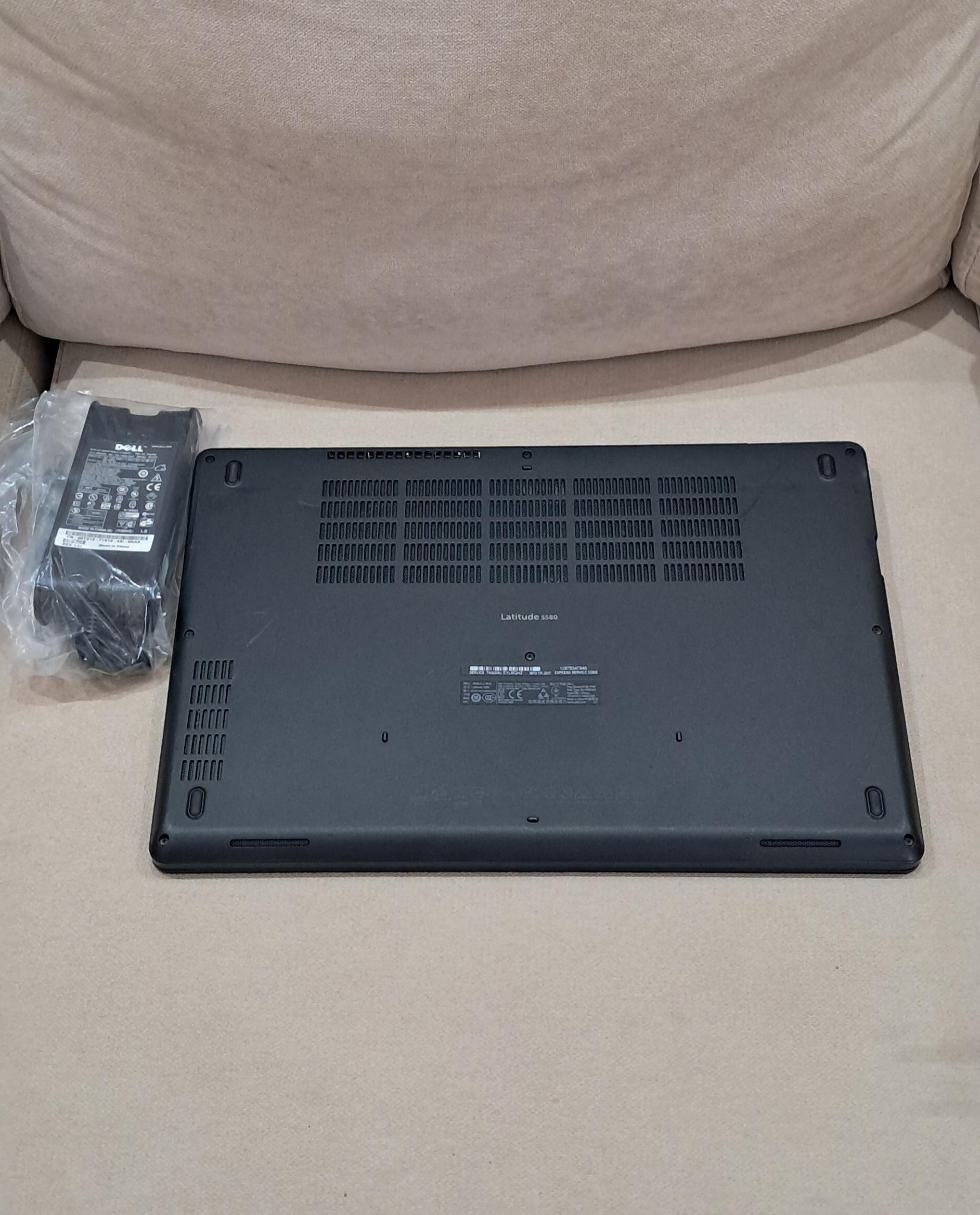 Laptop Dell i5 2.4 Ghz 500GB 12GB DDR4 Win 10 Foto 7316765-3.jpg