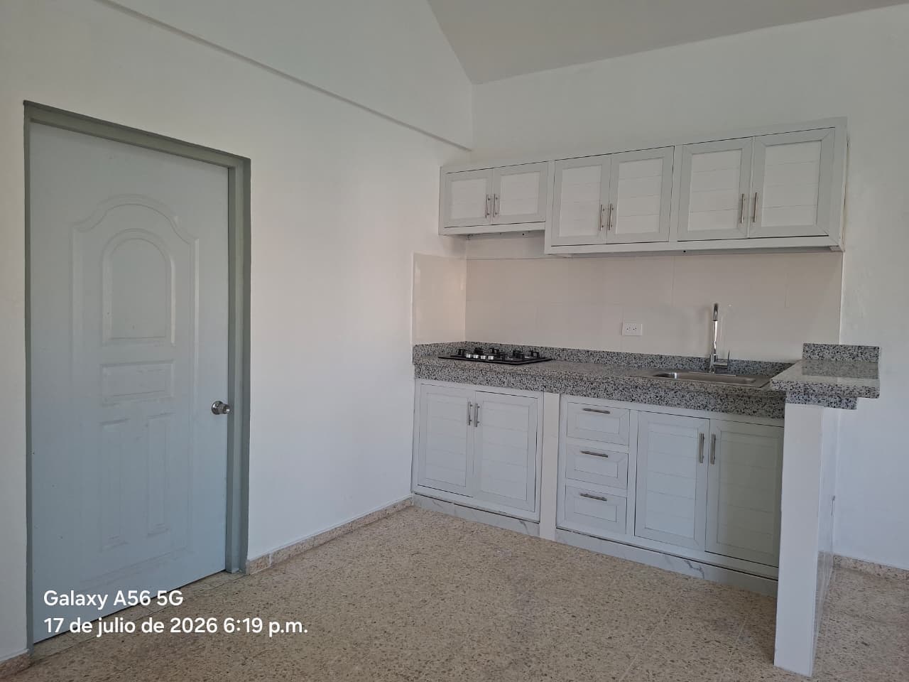 Apt. Para Alquilar en el Residencial Santo Domingo Foto 7316841-2.jpg