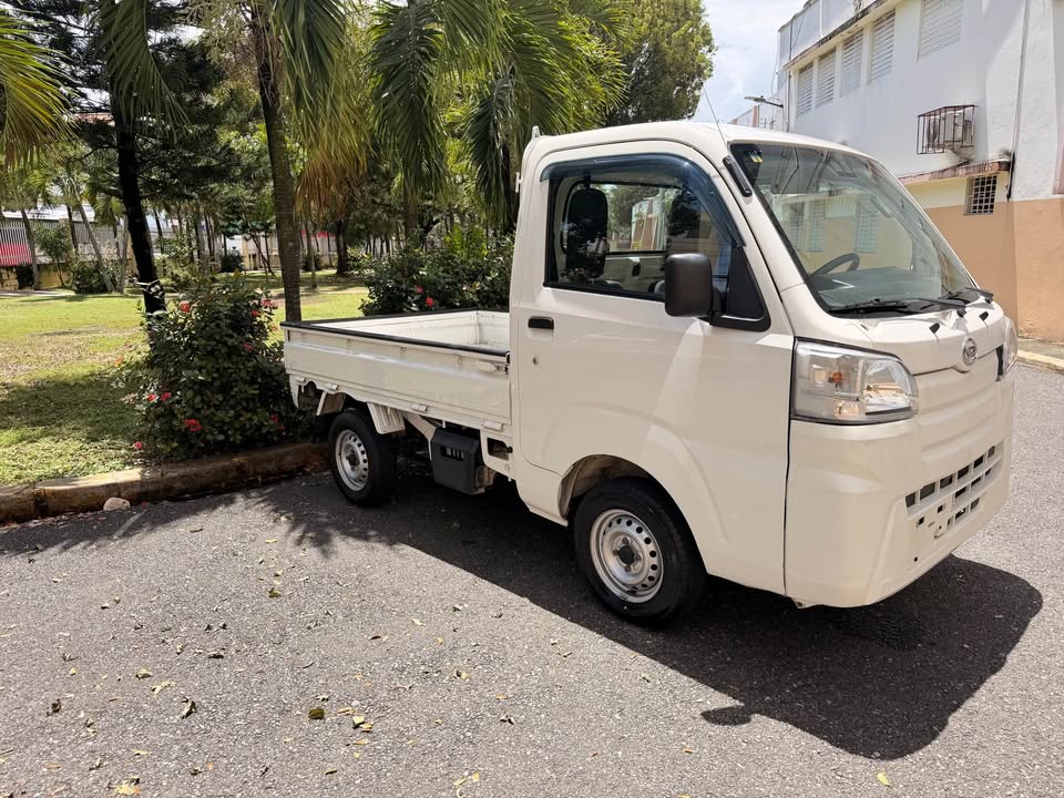 DAIHATSU HIJET 2020  4x4  OPTIMAS CONDICIONES MECANICA SIN DETALLES Foto 7316845-1.jpg