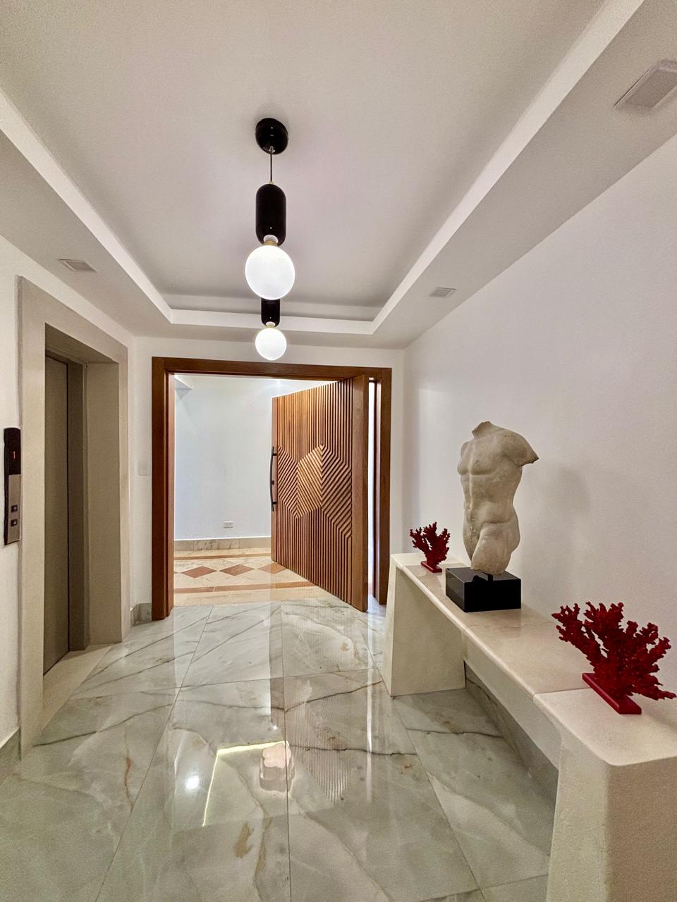 Impresionante apartamento totalmente remodelado en venta y alquiler en Foto 7316856-13.jpg