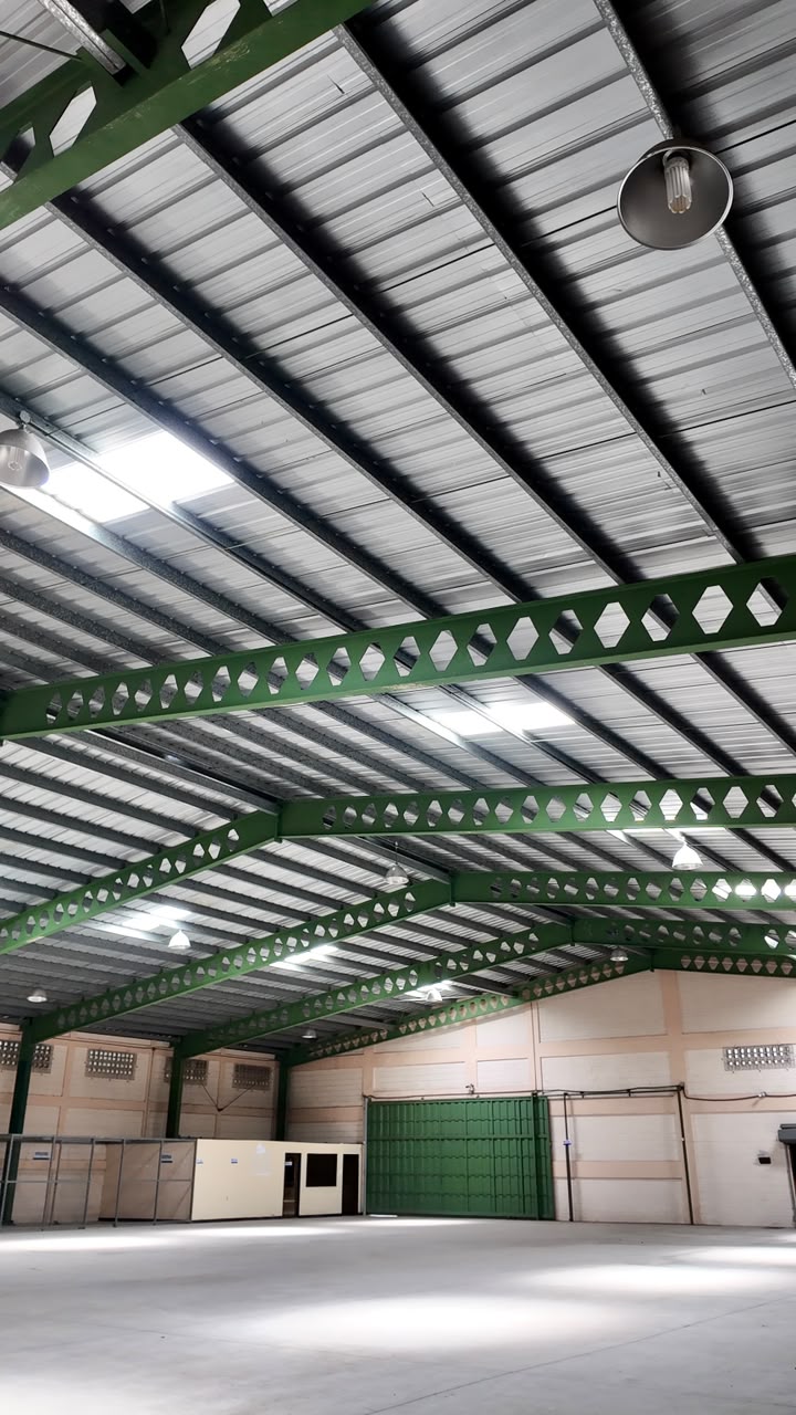 Nave Industrial en Herrera de 1450 m2 en Proyecto Cerrado Foto 7317133-1.jpg