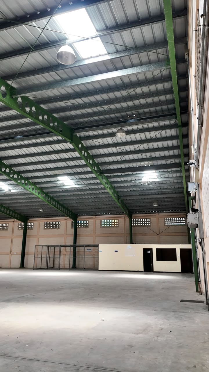Nave Industrial en Herrera de 1450 m2 en Proyecto Cerrado Foto 7317133-11.jpg