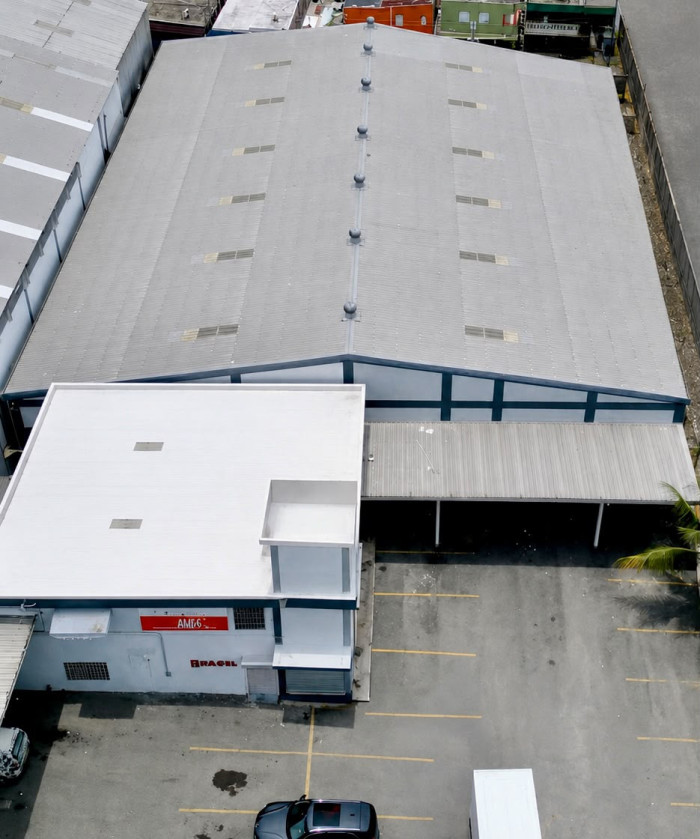 industrial Warehouse for Lease  Located in Herrera  Recently Vacated Foto 7317260-10.jpg