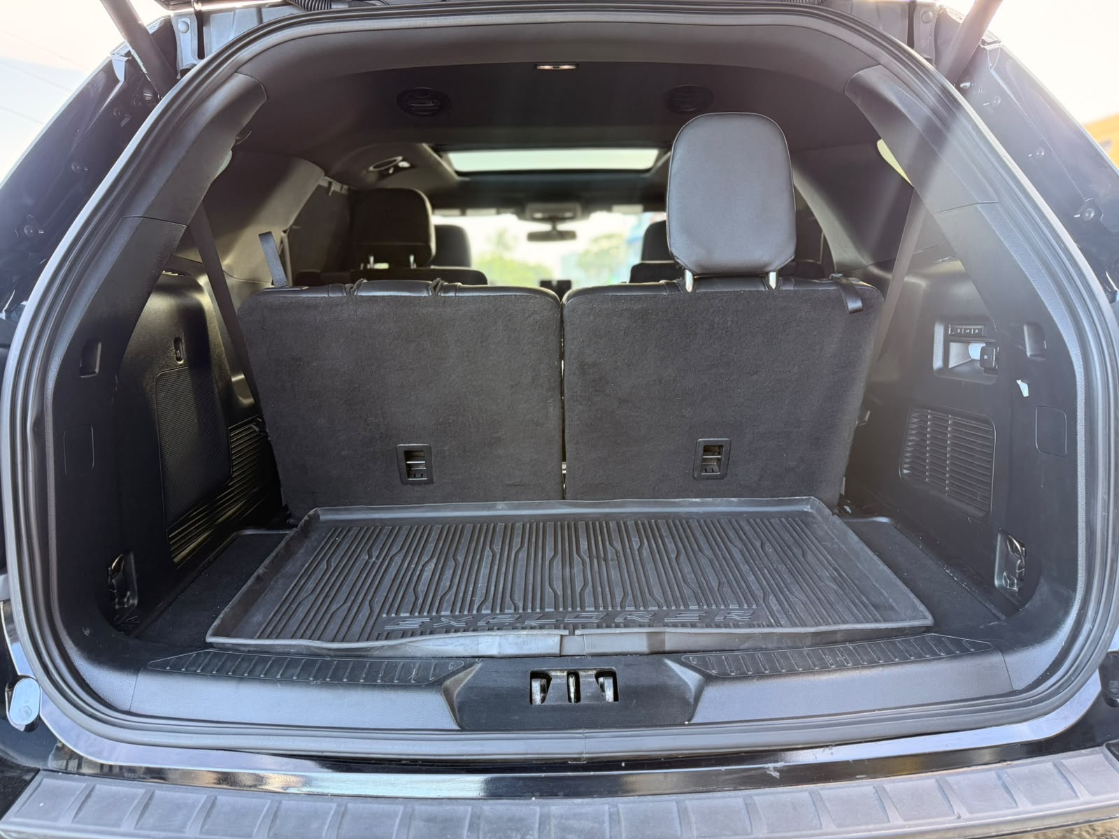 Ford Explorer ST 2020 Foto 7317261-9.jpg