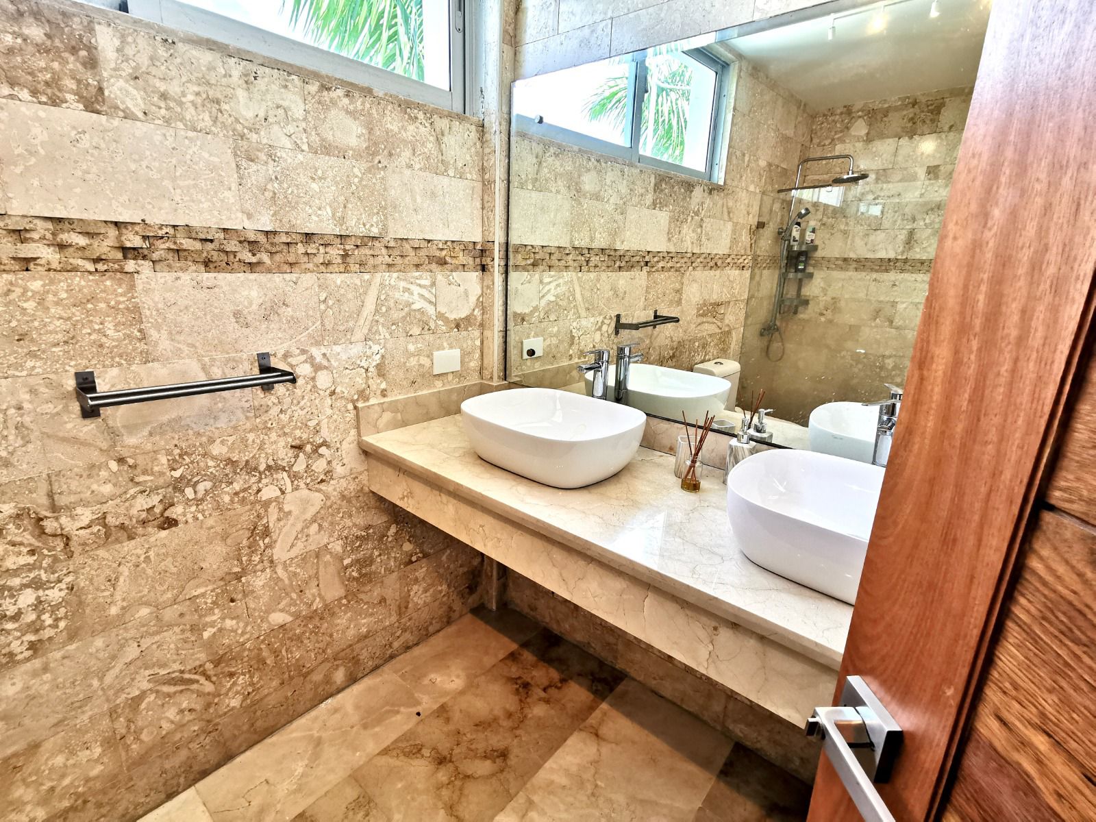 Vendo hermosa villa en Playa Nueva Romana  Foto 7317402-8.jpg