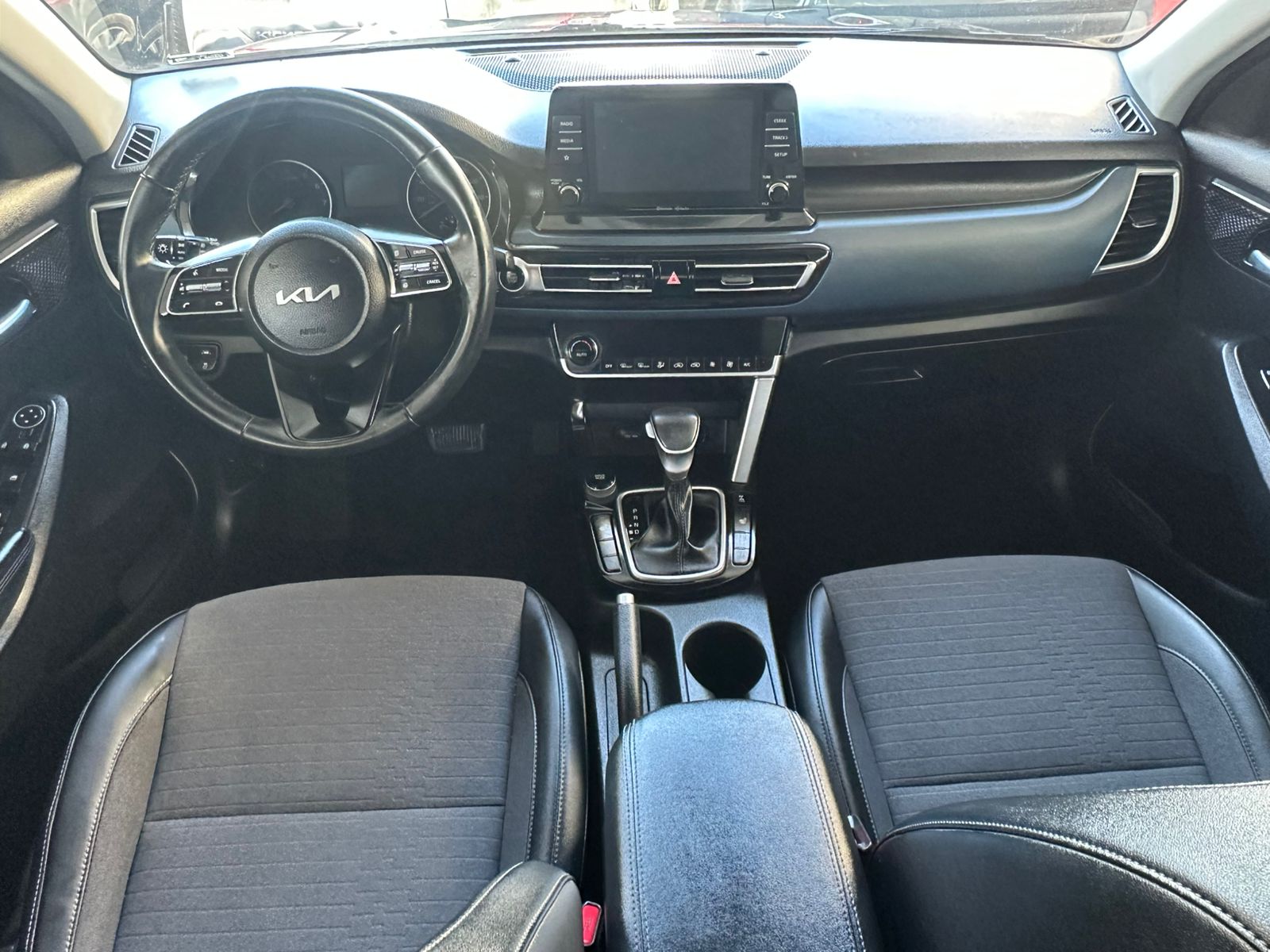 Kia Seltos S 2023  Foto 7317653-5.jpg