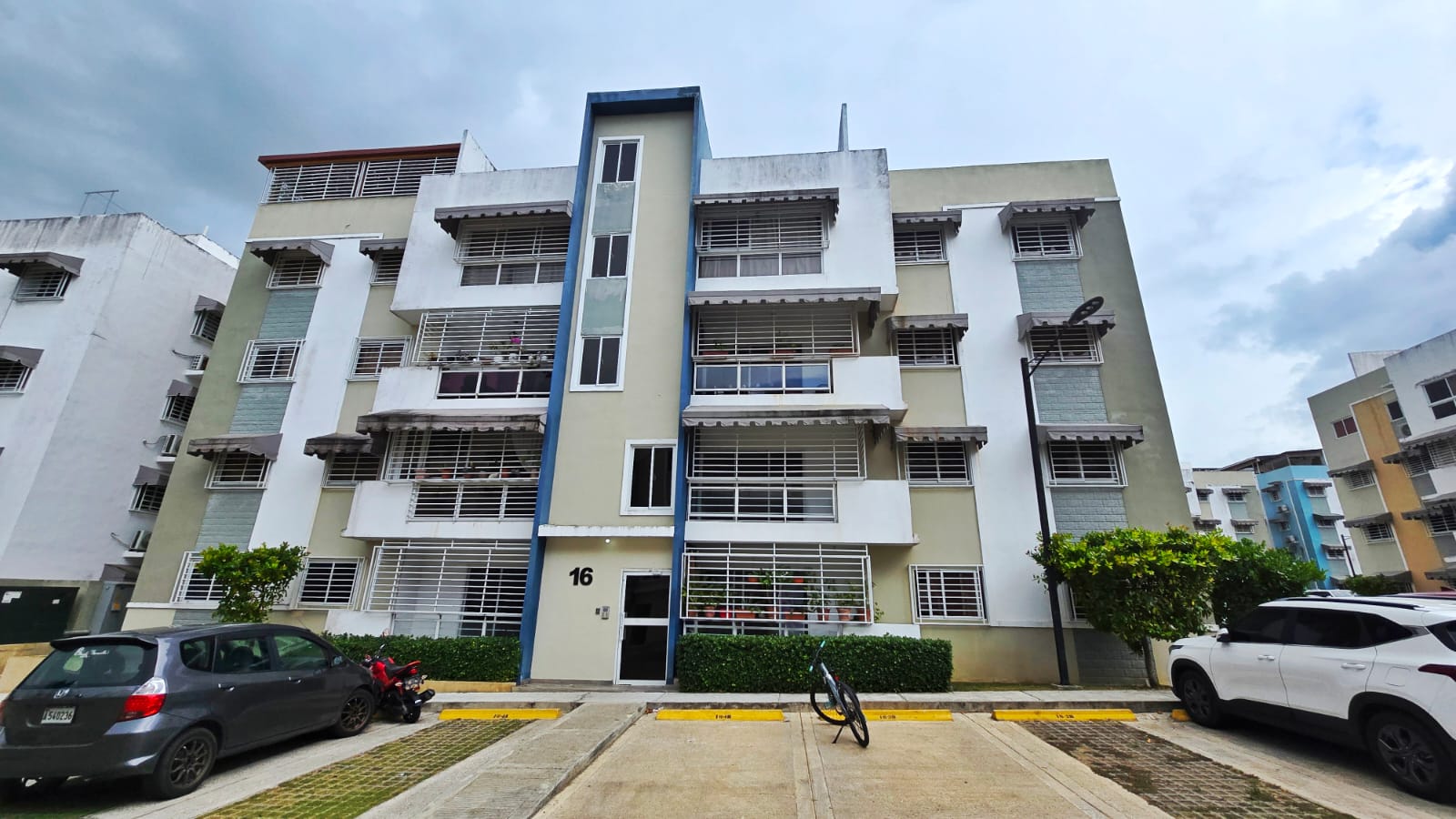 Apartamento 2do nivel en venta Residencial Altos de la Colombia con 3  Foto 7317663-1.jpg