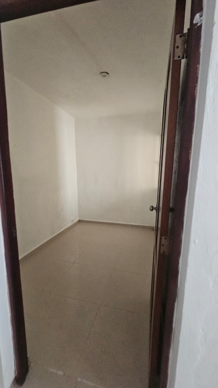 APARTAMENTO TIPO ESTUDIO EN ALQUILER – SAN GERÓNIMO Foto 7317686-4.jpg