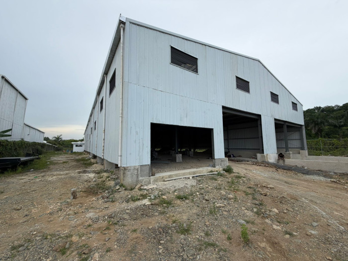 INDUSTRIAL WAREHOUSE FOR LEASE  DISDO INDUSTRIAL PARK Foto 7317756-1.jpg
