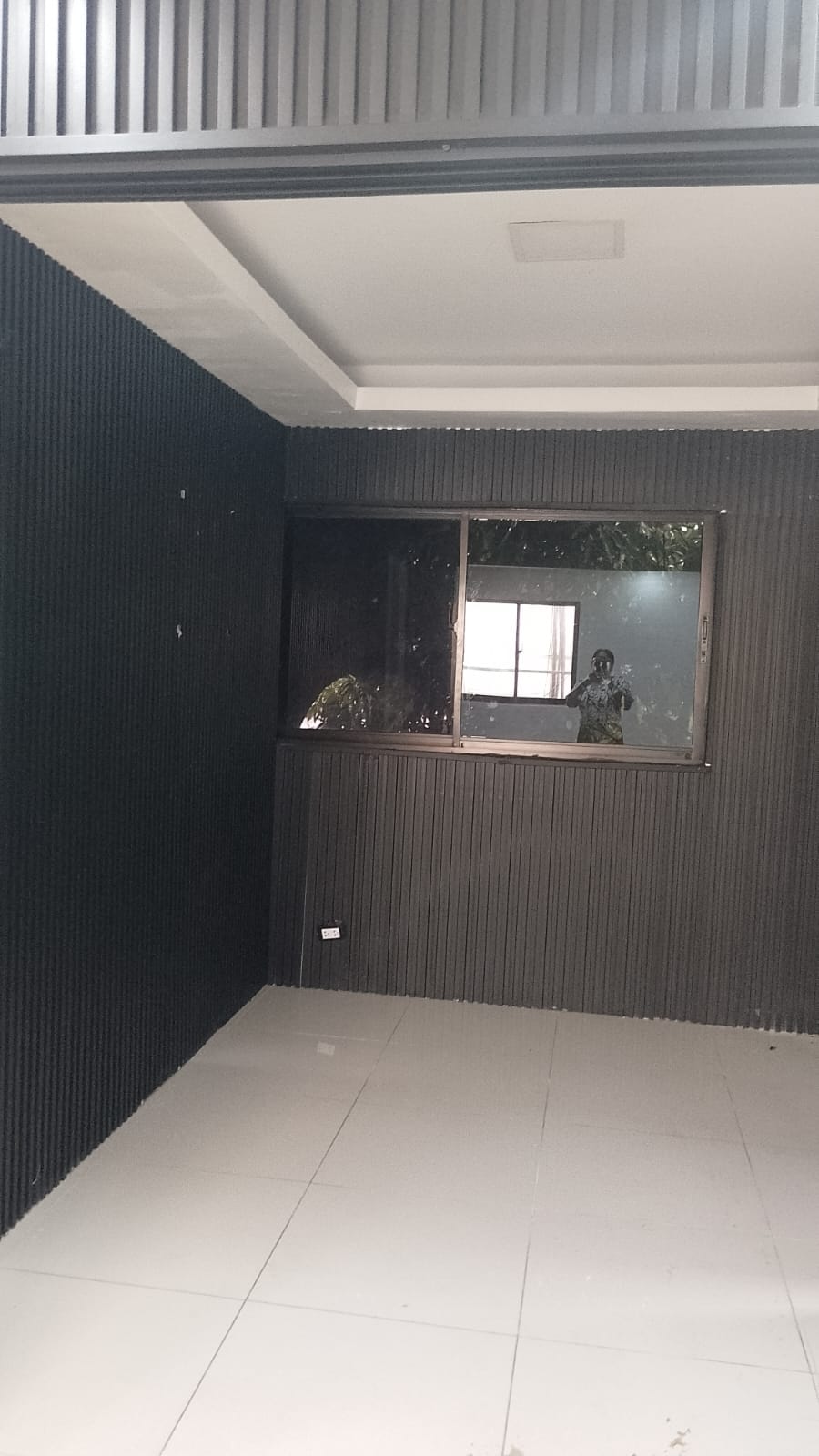Alquilo Local Comercial Preparado para dealer de Vehículo ubicado Foto 7317952-3.jpg