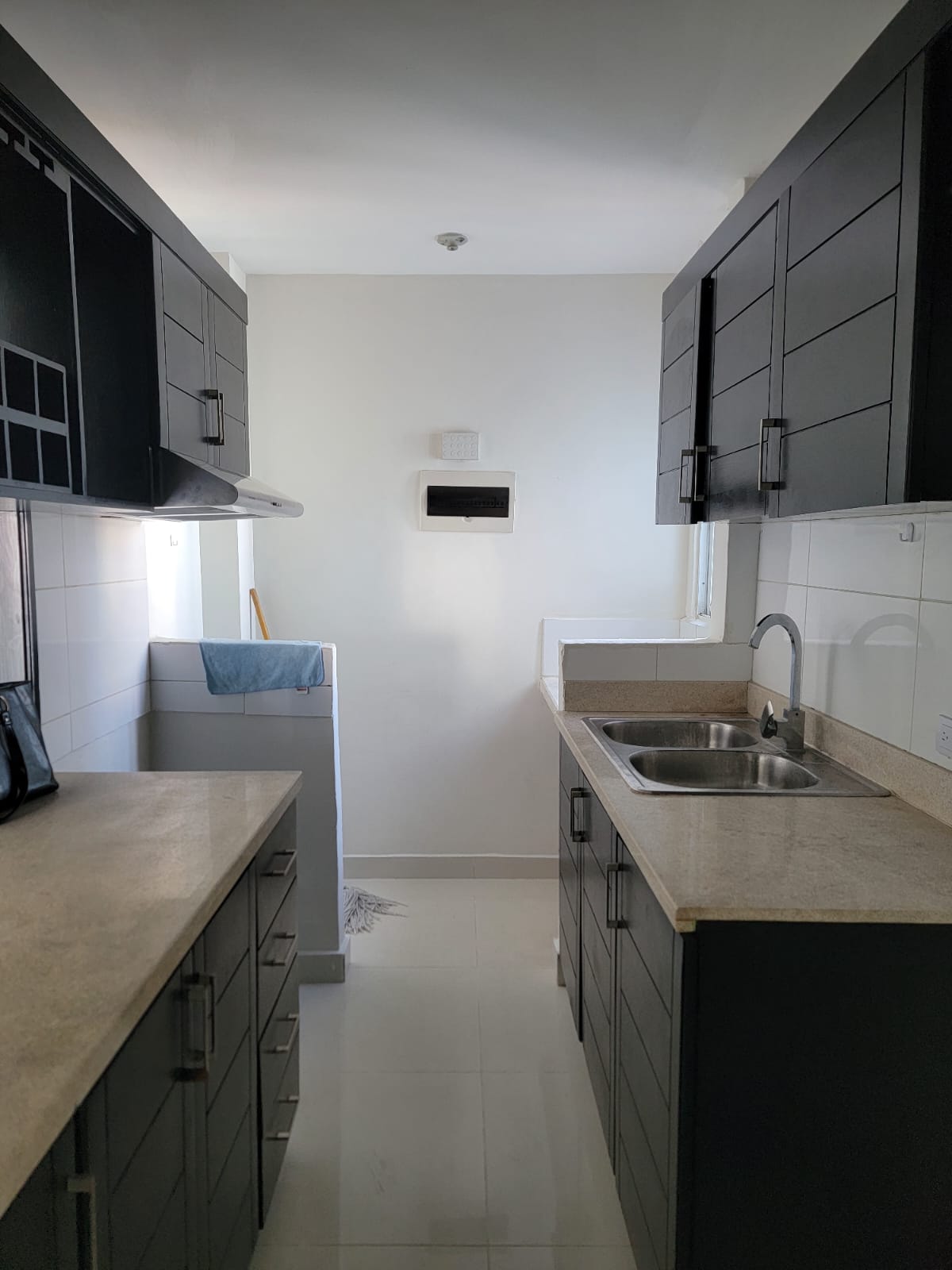 RENTO CONFORTABLE APARTAMENTO 4TO PISO 3 HAB 2 BAÑOS AREA SOCIAL SEGUR Foto 7317964-2.jpg