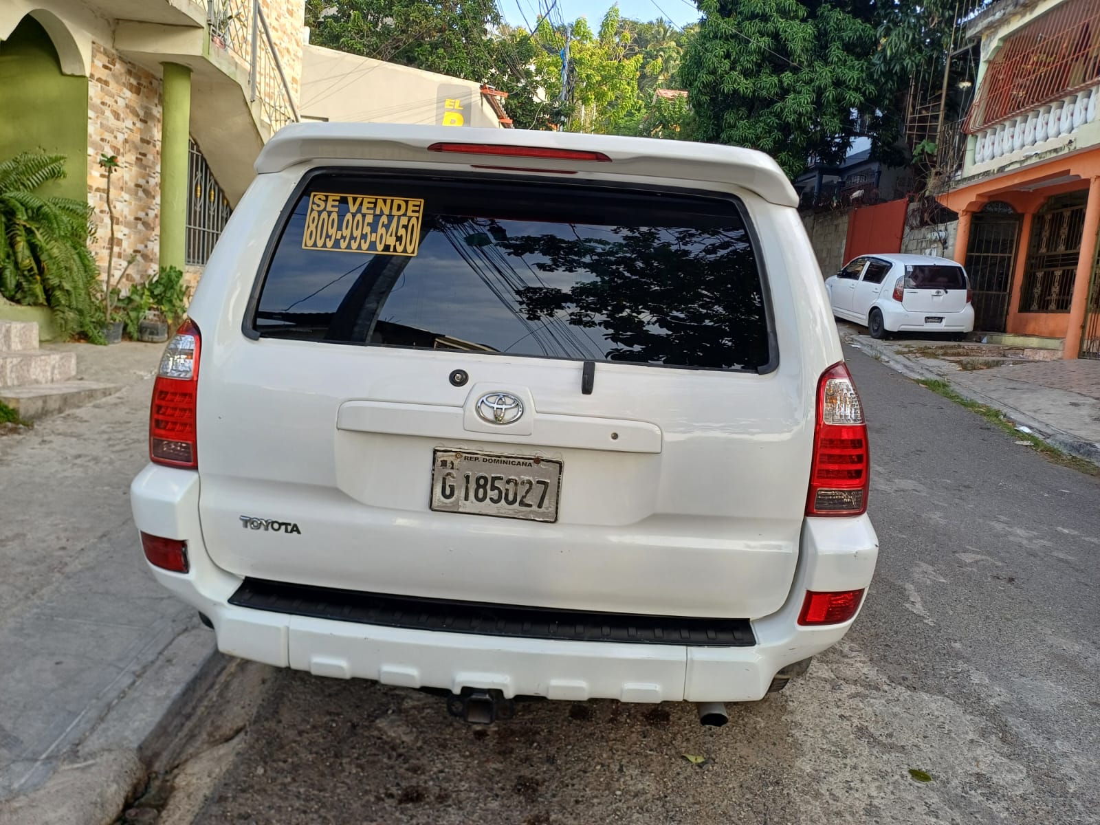 Toyota Runner 4x4 blanca 2004 en excelentes condiciones motor y transm Foto 7318068-5.jpg