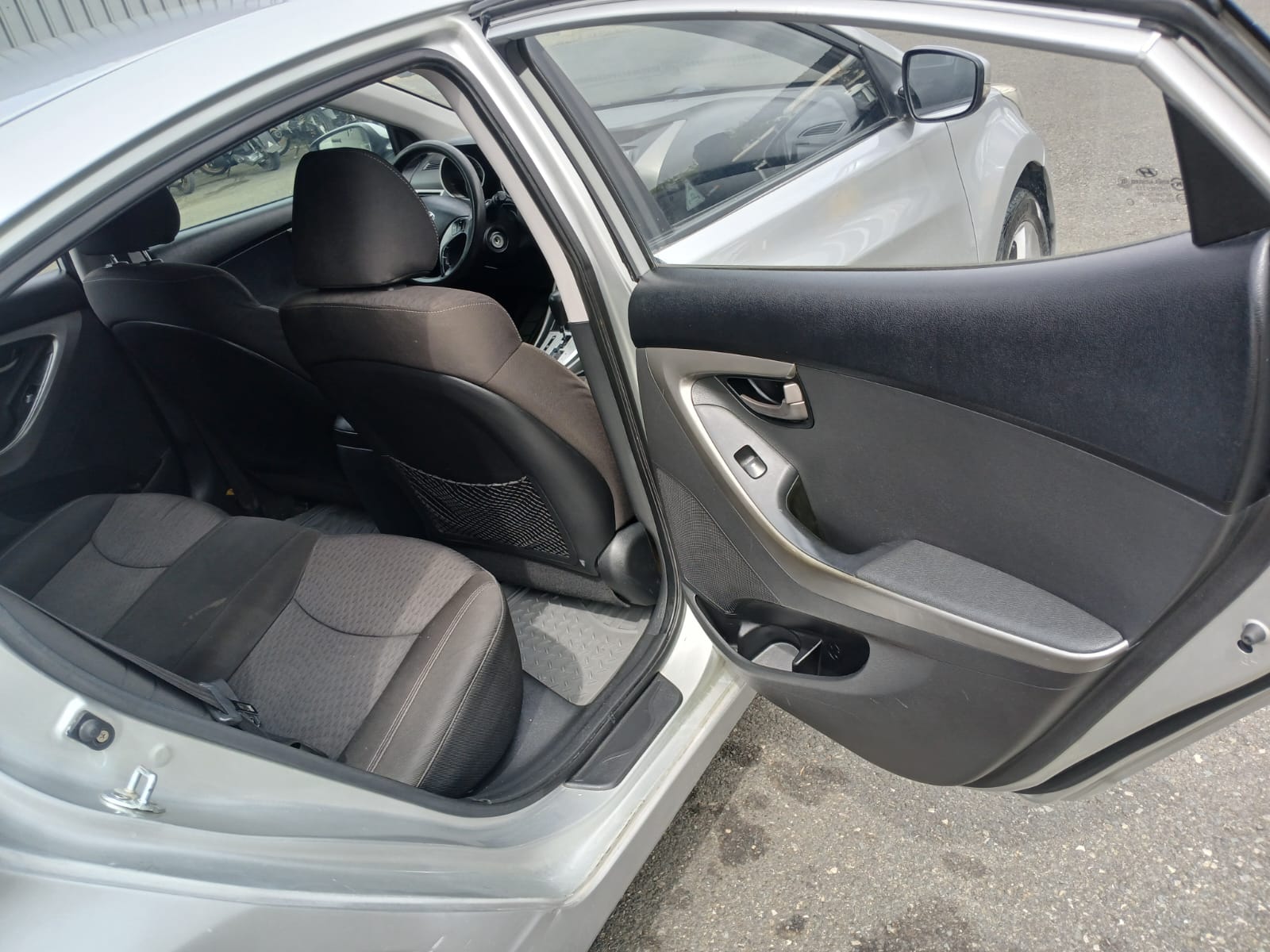 hyundai elantra 2012 Foto 7318087-4.jpg