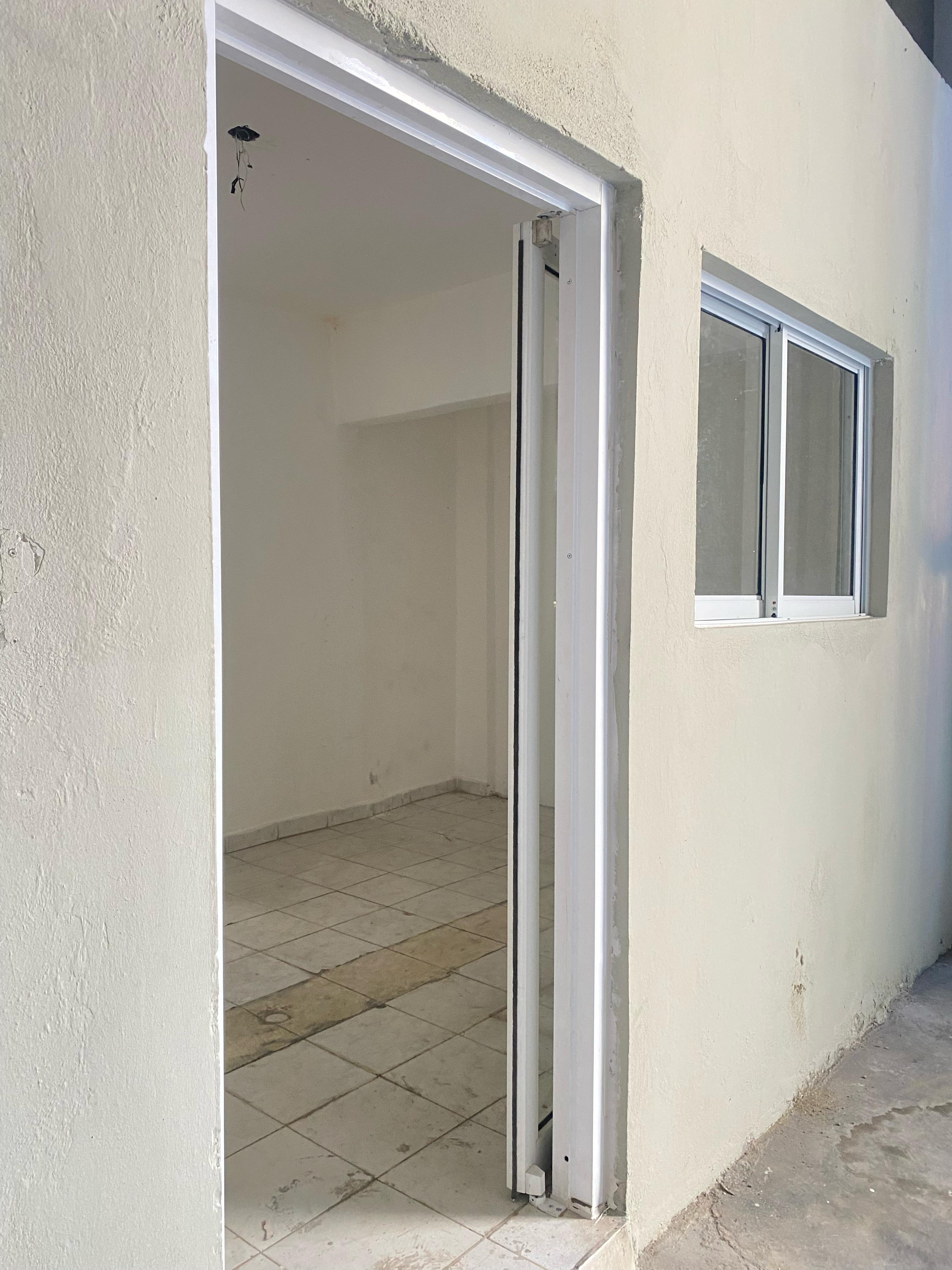 Nave Comercial en Alquiler  Villa Consuelo Santo Domingo Este Foto 7318132-6.jpg