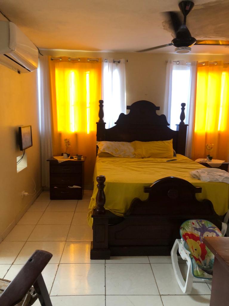 Vendo CASA  SOLAR en OFERTA POR TIEMPO LIMITADO INVI de la Independenc Foto 7318217-4.jpg