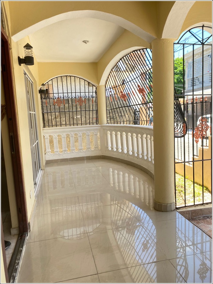 Vendo Excelente Casa en SAN CRISTOBAL Madre Vieja Sur 3 HABS. Residenc Foto 7318220-3.jpg